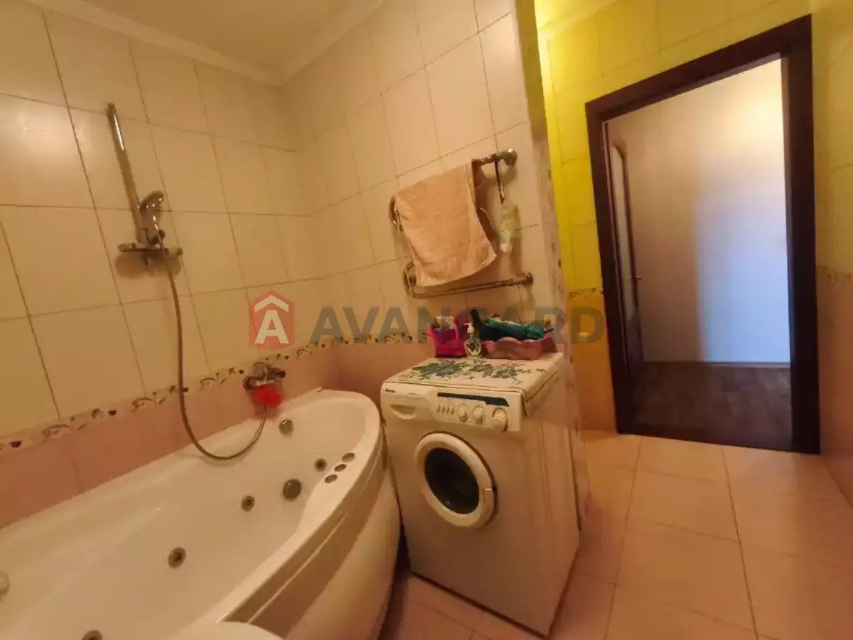 3 кім. квартира, 68/38/7 кв. м., 6/9 поверх фото 14 3 кім. квартира, 68/38/7 кв. м., 6/9 поверх фото 14