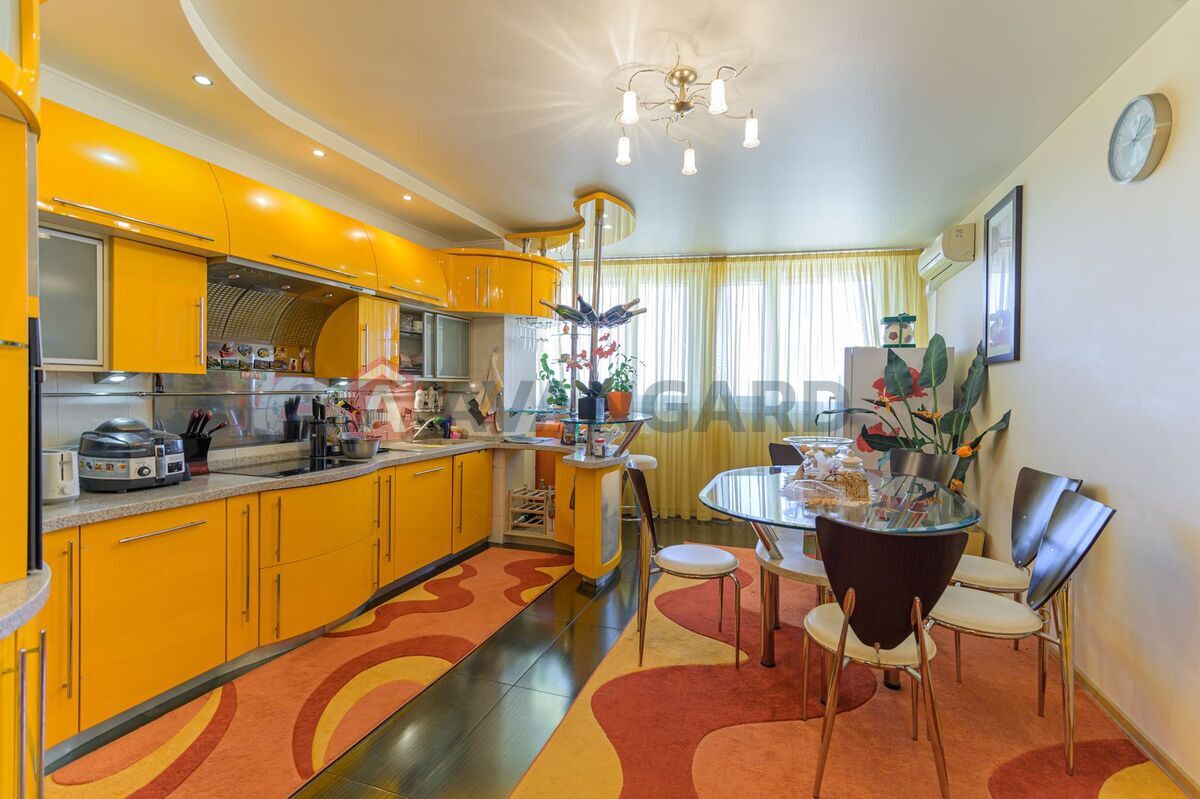 4 кім. квартира, 252.2 / 163.5 / 22.2 м? кв. м., 23/24 поверх фото 7 4 кім. квартира, 252.2 / 163.5 / 22.2 м? кв. м., 23/24 поверх фото 7