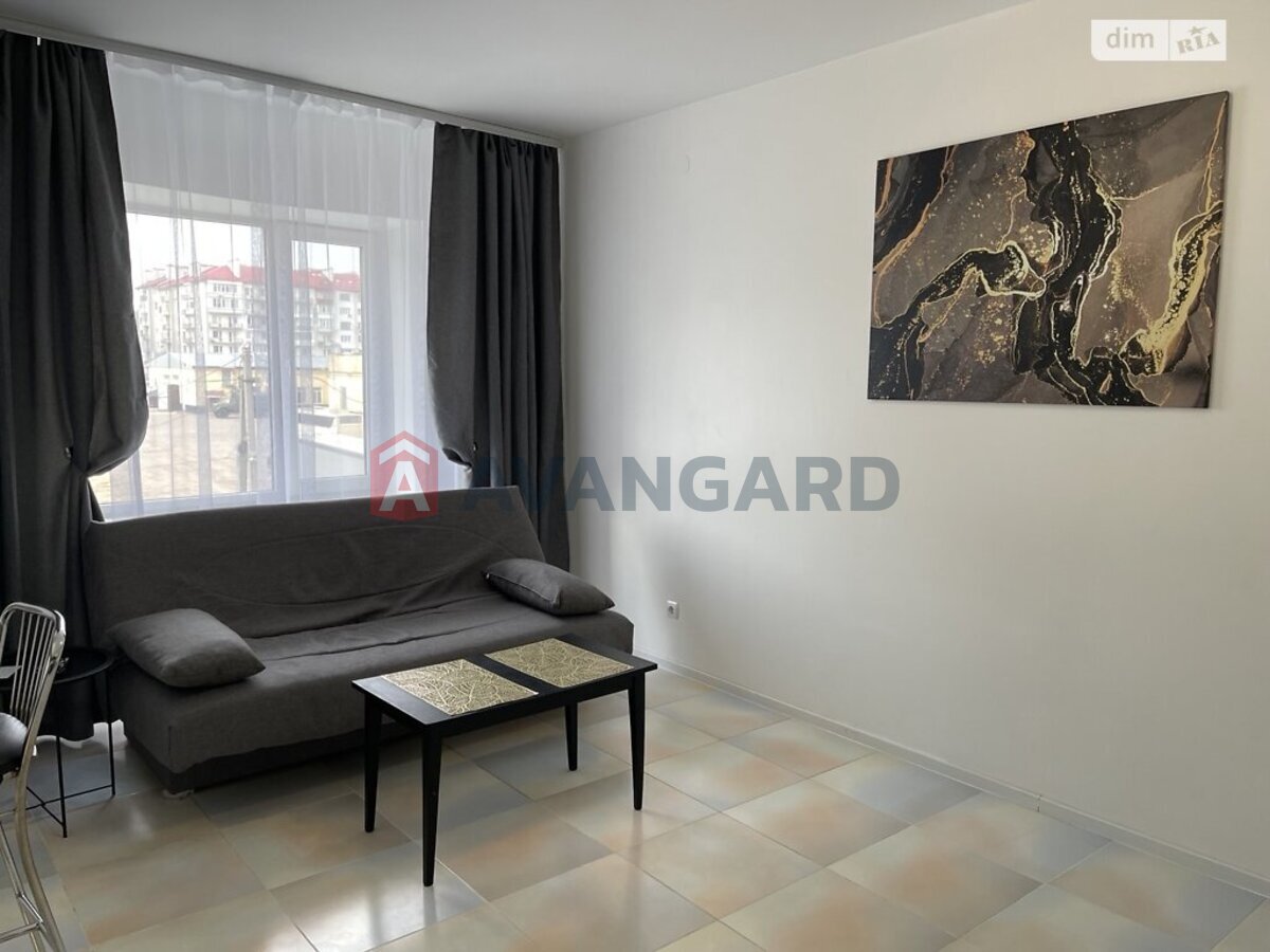 3 кім. квартира, 79/60/27 кв. м., 2/10 поверх фото 1 3 кім. квартира, 79/60/27 кв. м., 2/10 поверх фото 1