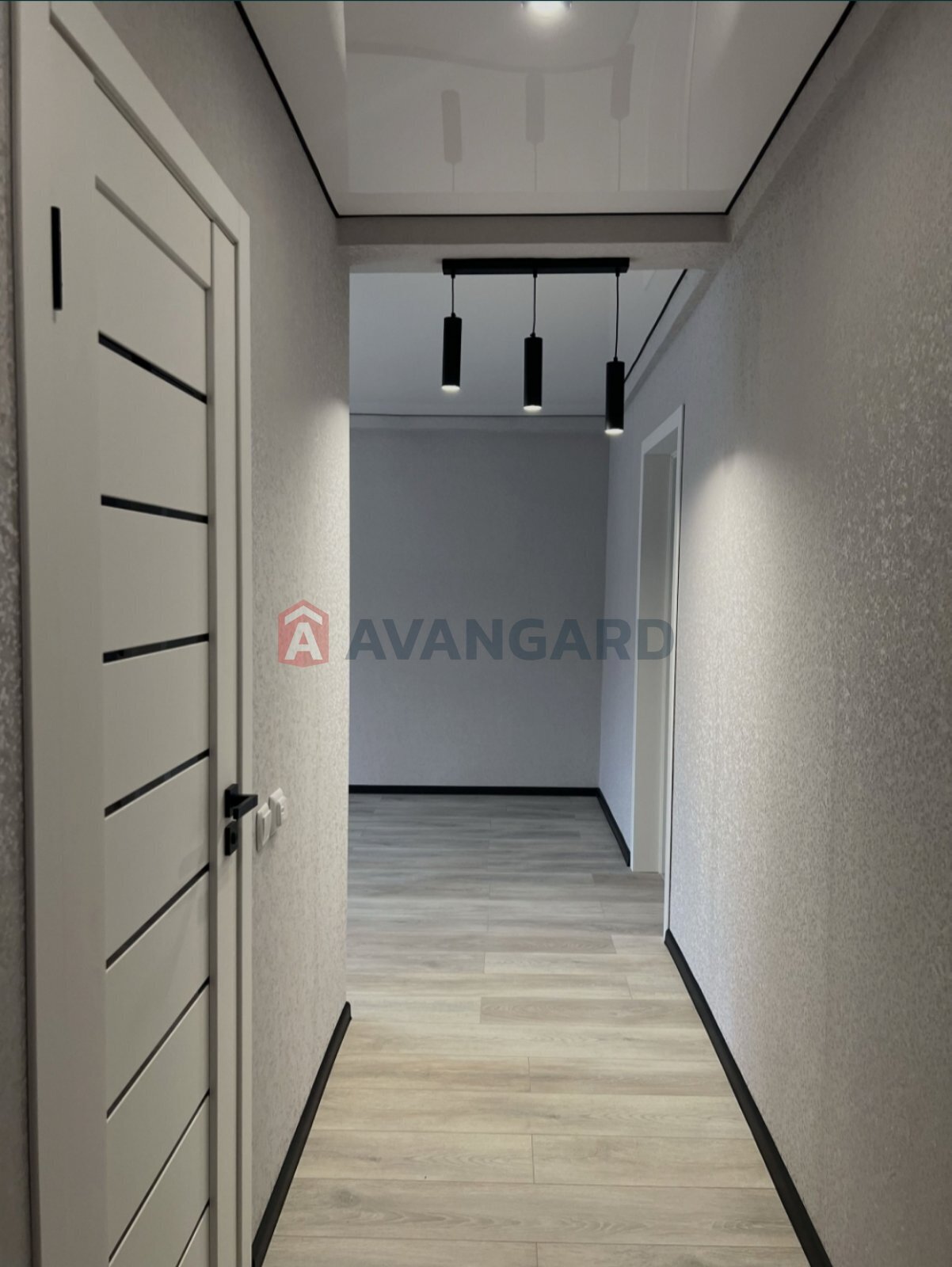 2 кім. квартира, 43/-/6,7 кв. м., 2/5 поверх фото 6 2 кім. квартира, 43/-/6,7 кв. м., 2/5 поверх фото 6