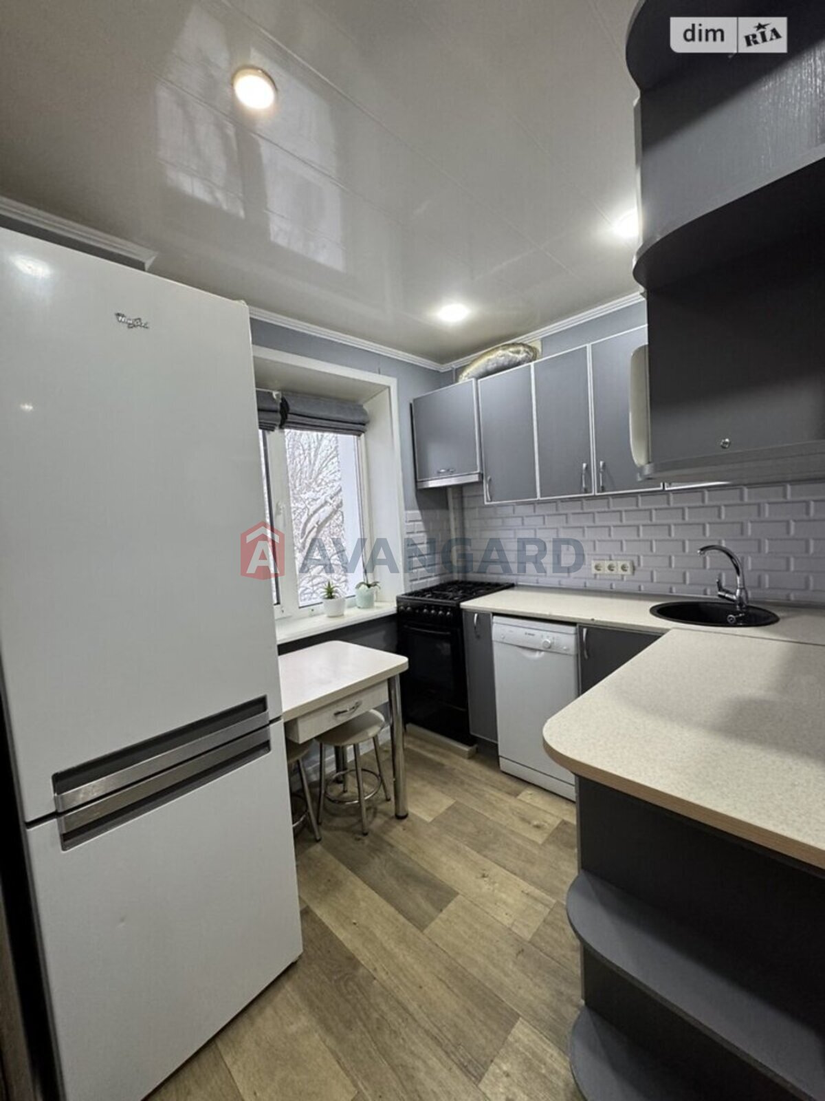 2 кім. квартира, 41/26/5 кв. м., 3/5 поверх фото 8 2 кім. квартира, 41/26/5 кв. м., 3/5 поверх фото 8