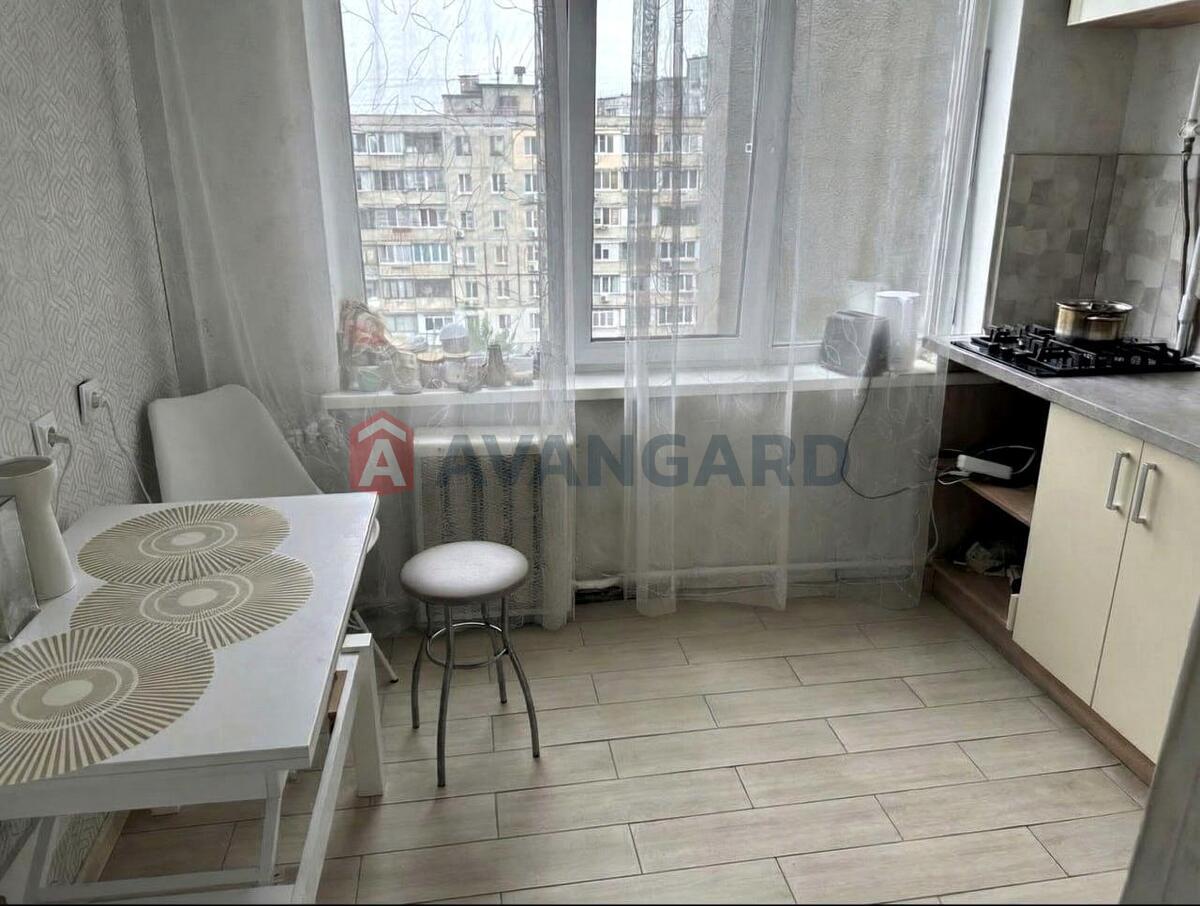 3 кім. квартира, 62 / 42.5 / 7.3 м? кв. м., 12/12 поверх фото 1 3 кім. квартира, 62 / 42.5 / 7.3 м? кв. м., 12/12 поверх фото 1