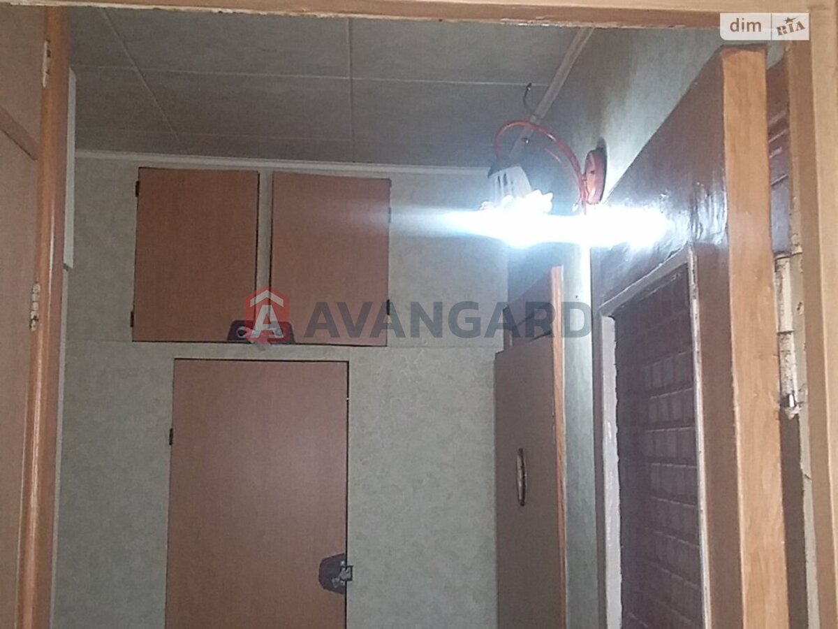 2 комн. квартира, 50/30/8 кв. м., 1/9 этаж фото 21 2 комн. квартира, 50/30/8 кв. м., 1/9 этаж фото 21