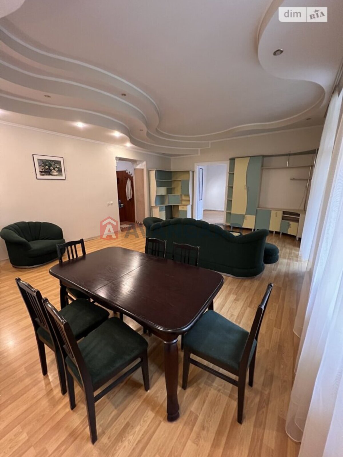 3 комн. квартира, 95/-/- кв. м., 2/3 этаж фото 3 3 комн. квартира, 95/-/- кв. м., 2/3 этаж фото 3