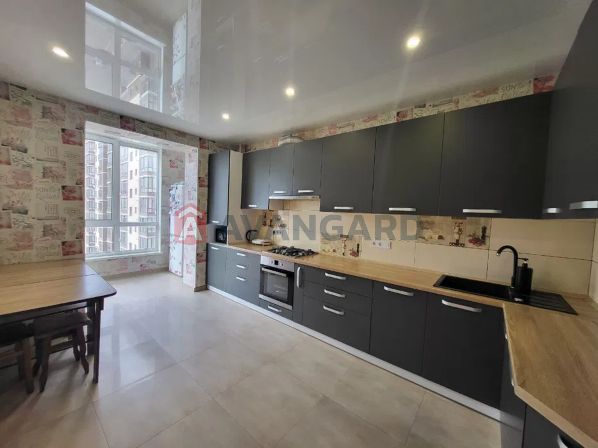 3 кім. квартира, 91/-/19 кв. м., 7/12 поверх фото 3 3 кім. квартира, 91/-/19 кв. м., 7/12 поверх фото 3