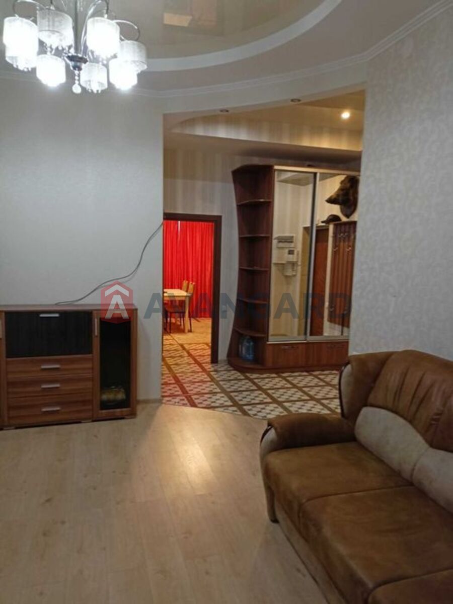 4 кім. квартира, 116/90/16 кв. м., 6/10 поверх фото 1 4 кім. квартира, 116/90/16 кв. м., 6/10 поверх фото 1