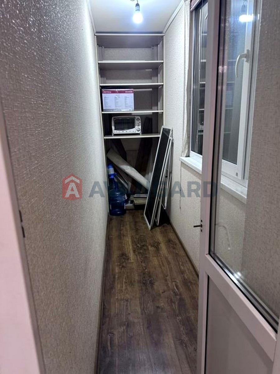 1 кім. квартира, 23 / 10 / 8 м? кв. м., 8/9 поверх фото 9 1 кім. квартира, 23 / 10 / 8 м? кв. м., 8/9 поверх фото 9