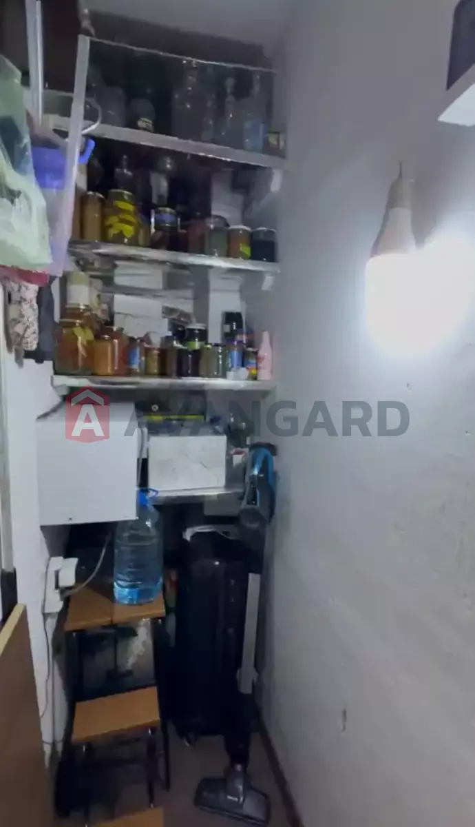 3 кім. квартира, 60/-/8 кв. м., 7/9 поверх фото 9 3 кім. квартира, 60/-/8 кв. м., 7/9 поверх фото 9