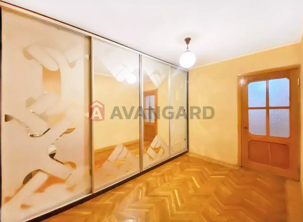 3 кім. квартира, 70/40/11 кв. м., 8/10 поверх фото 9 3 кім. квартира, 70/40/11 кв. м., 8/10 поверх фото 9