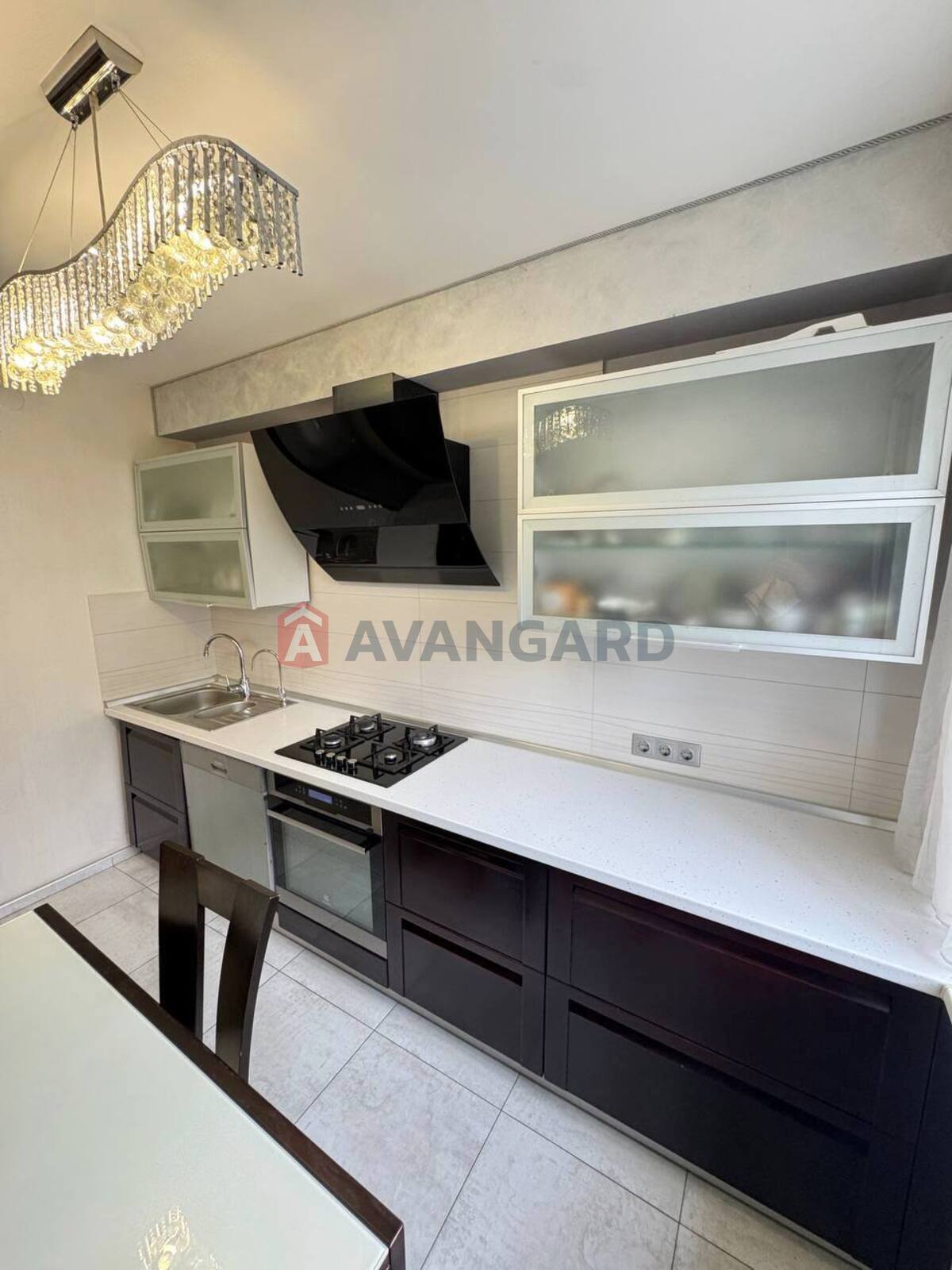 3 кім. квартира, 62/43/8 кв. м., 6/9 поверх фото 1 3 кім. квартира, 62/43/8 кв. м., 6/9 поверх фото 1