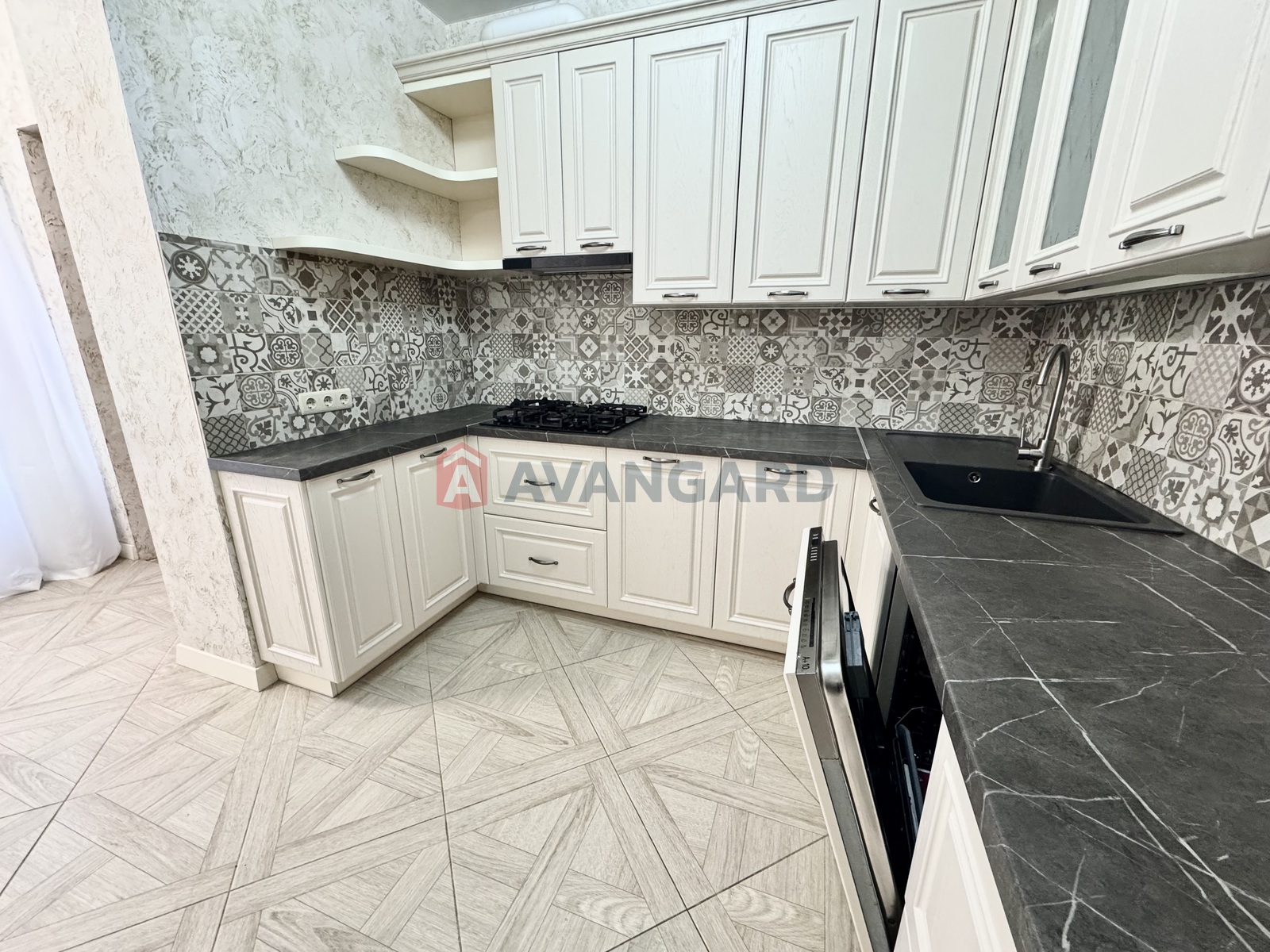 3 кім. квартира, 81/44/20 кв. м., 4/10 поверх фото 8 3 кім. квартира, 81/44/20 кв. м., 4/10 поверх фото 8