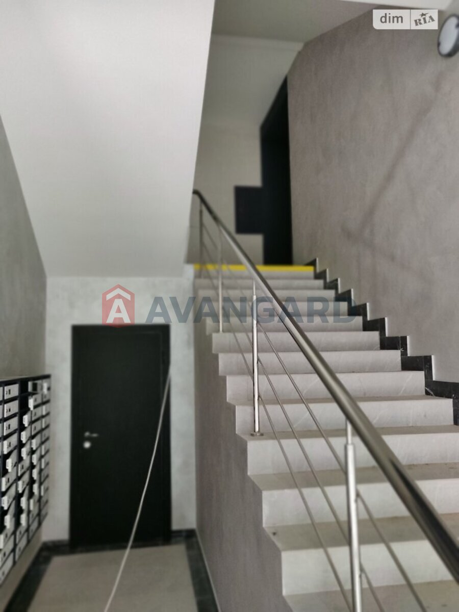 1 кім. квартира, 41/16/14 кв. м., 2/10 поверх фото 7 1 кім. квартира, 41/16/14 кв. м., 2/10 поверх фото 7