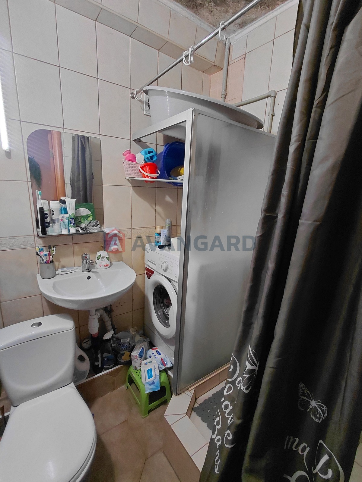 3 кім. квартира, 42/31/5 кв. м., 3/5 поверх фото 8 3 кім. квартира, 42/31/5 кв. м., 3/5 поверх фото 8