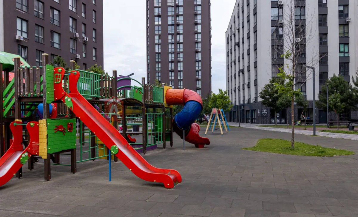 2 кім. квартира, 53/-/11 кв. м., 4/17 поверх фото 5 2 кім. квартира, 53/-/11 кв. м., 4/17 поверх фото 5