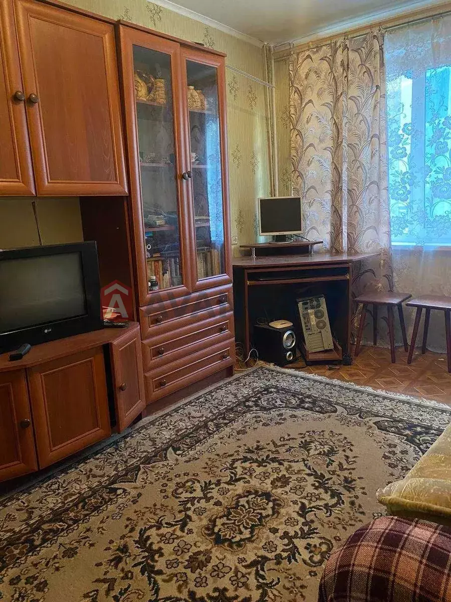 3 кім. квартира, 65/-/8 кв. м., 1/10 поверх фото 2 3 кім. квартира, 65/-/8 кв. м., 1/10 поверх фото 2