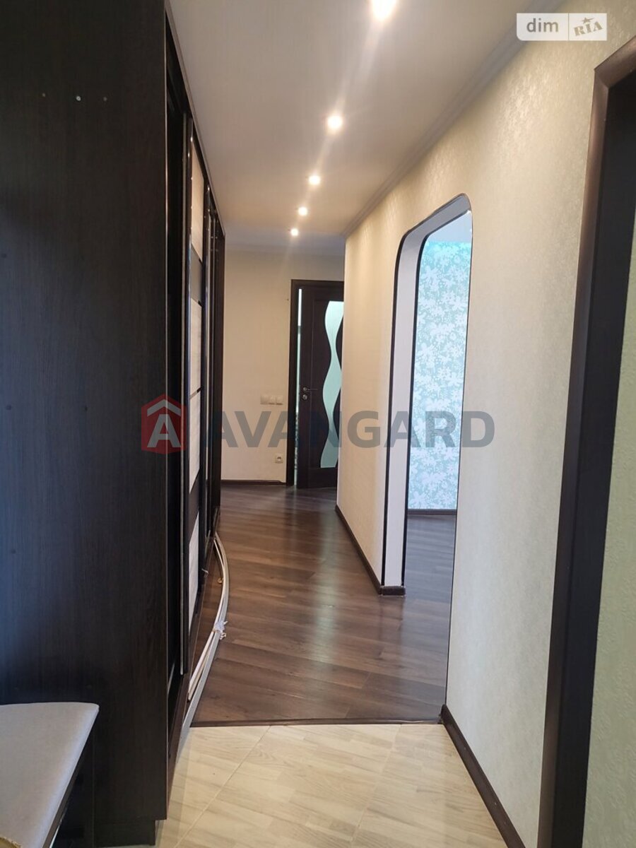 3 комн. квартира, 90/45/10 кв. м., 6/9 этаж фото 5 3 комн. квартира, 90/45/10 кв. м., 6/9 этаж фото 5