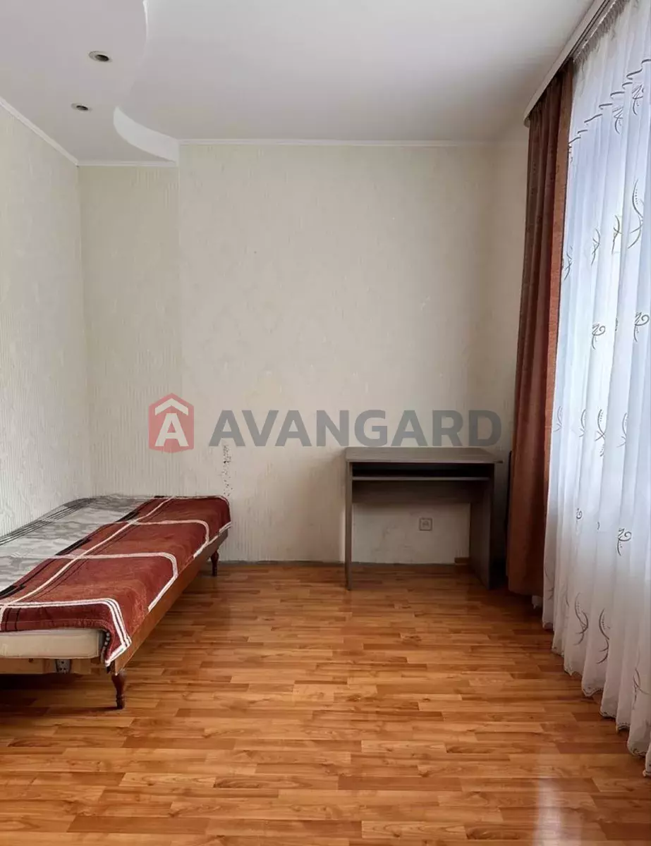 5 комн. квартира, 93/-/10 кв. м., 1/9 этаж фото 4 5 комн. квартира, 93/-/10 кв. м., 1/9 этаж фото 4