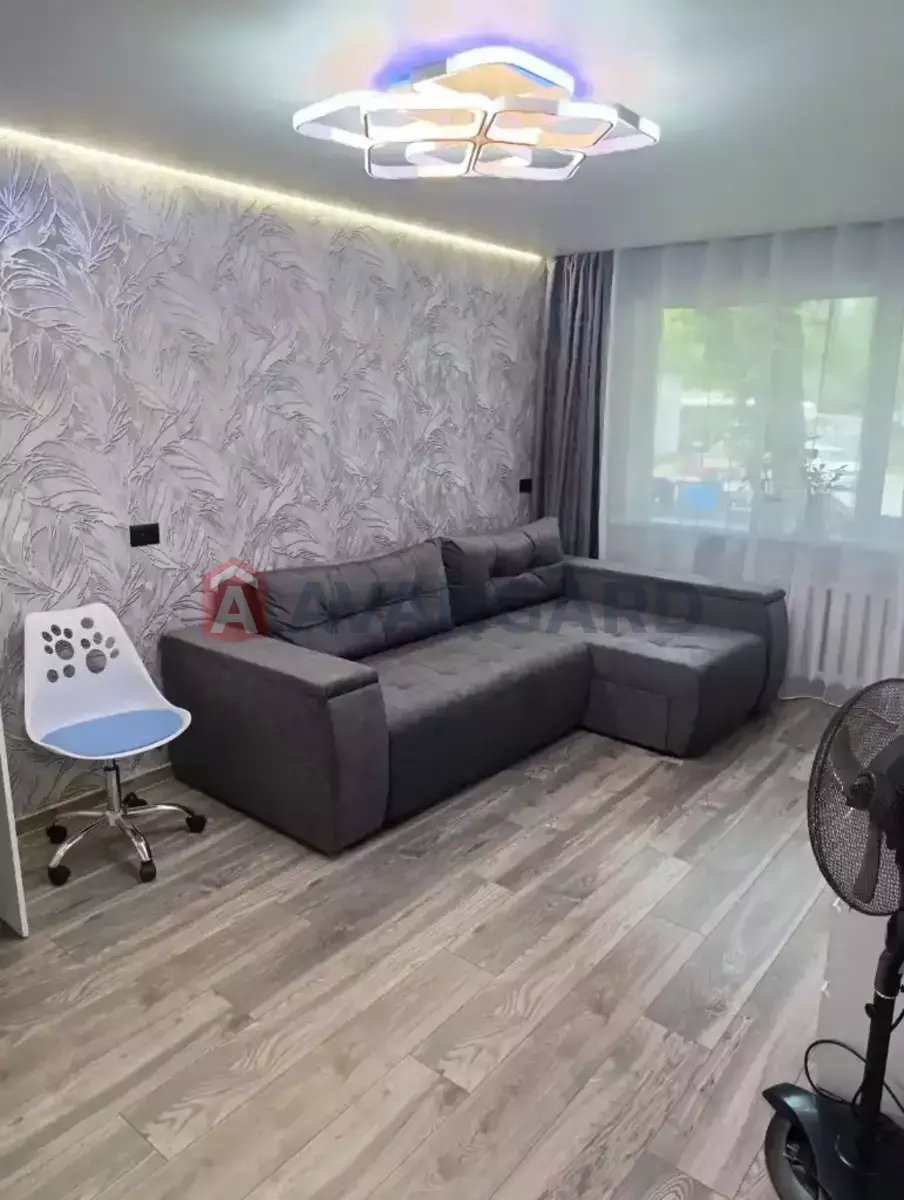 2 комн. квартира, 45/33/7 кв. м., 1/5 этаж фото 1 2 комн. квартира, 45/33/7 кв. м., 1/5 этаж фото 1