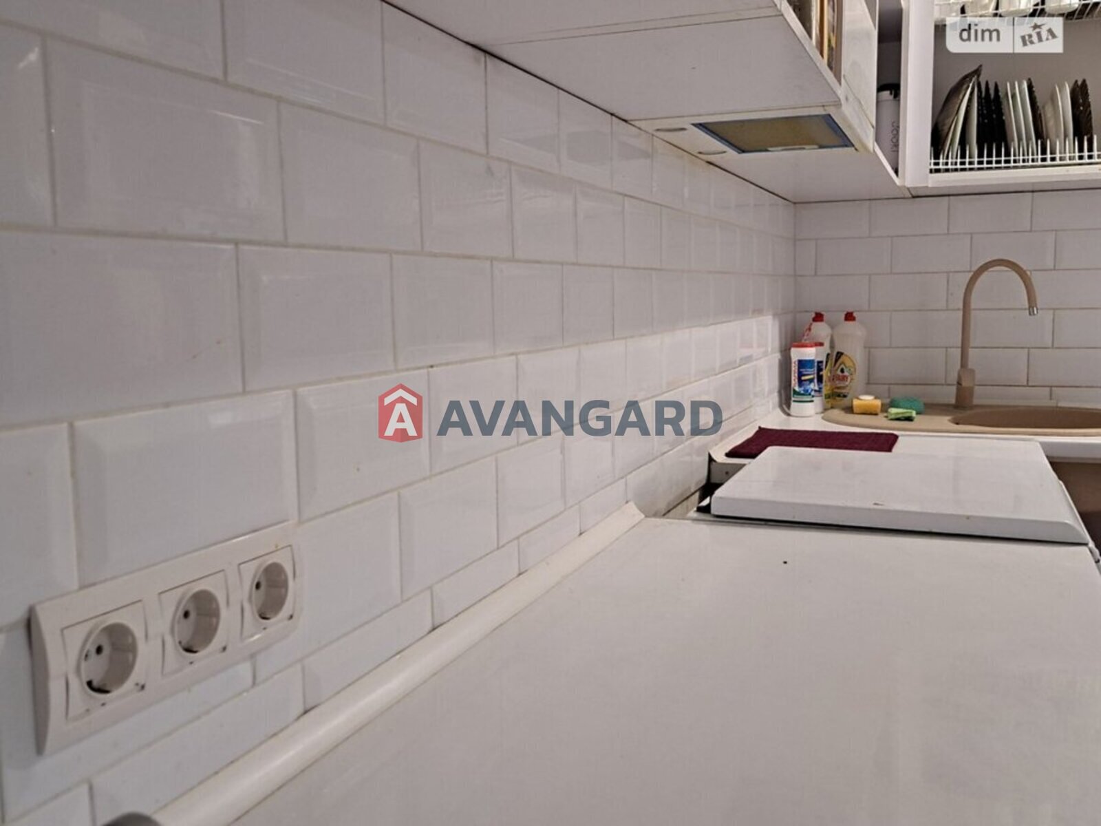 3 кім. квартира, 100/50/15 кв. м., 1/11 поверх фото 12 3 кім. квартира, 100/50/15 кв. м., 1/11 поверх фото 12