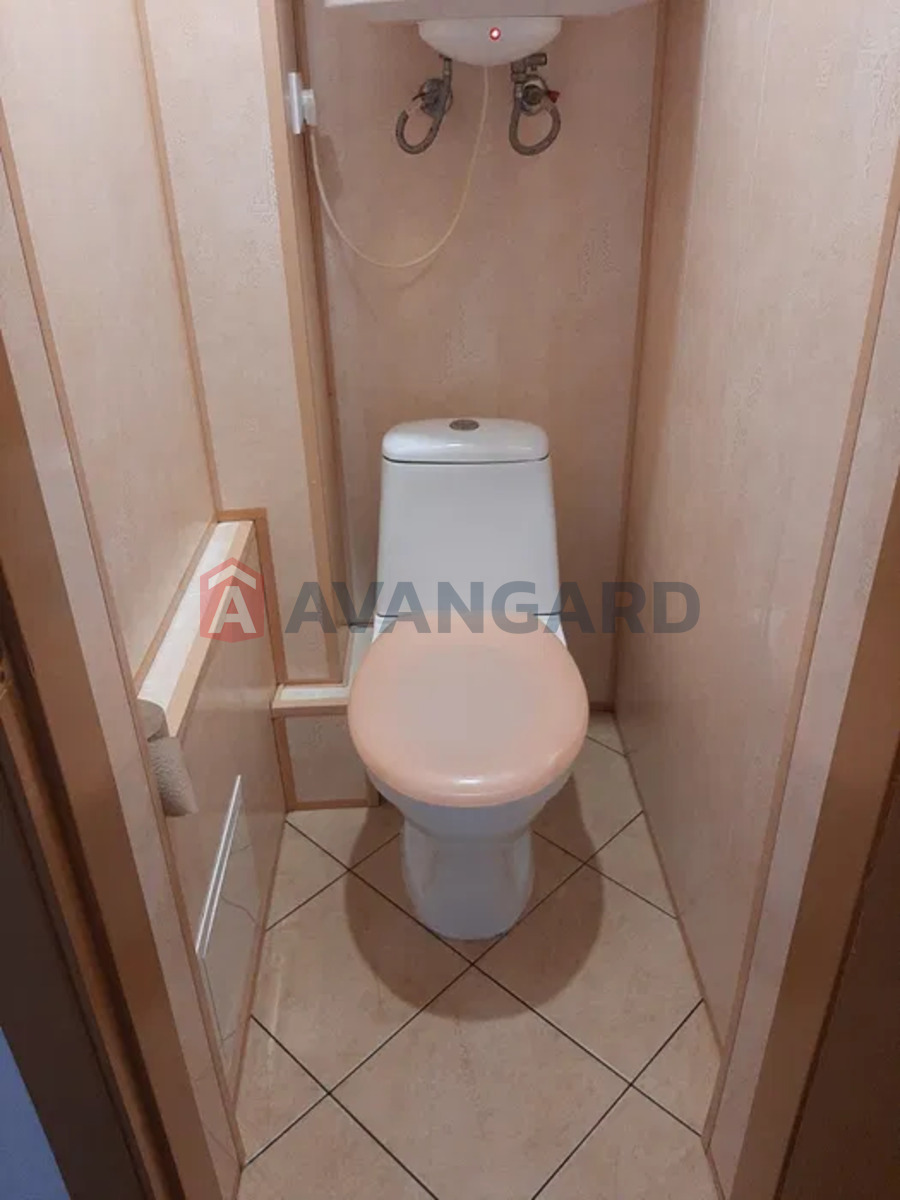 4 кім. квартира, 77/-/10 кв. м., 8/9 поверх фото 19 4 кім. квартира, 77/-/10 кв. м., 8/9 поверх фото 19