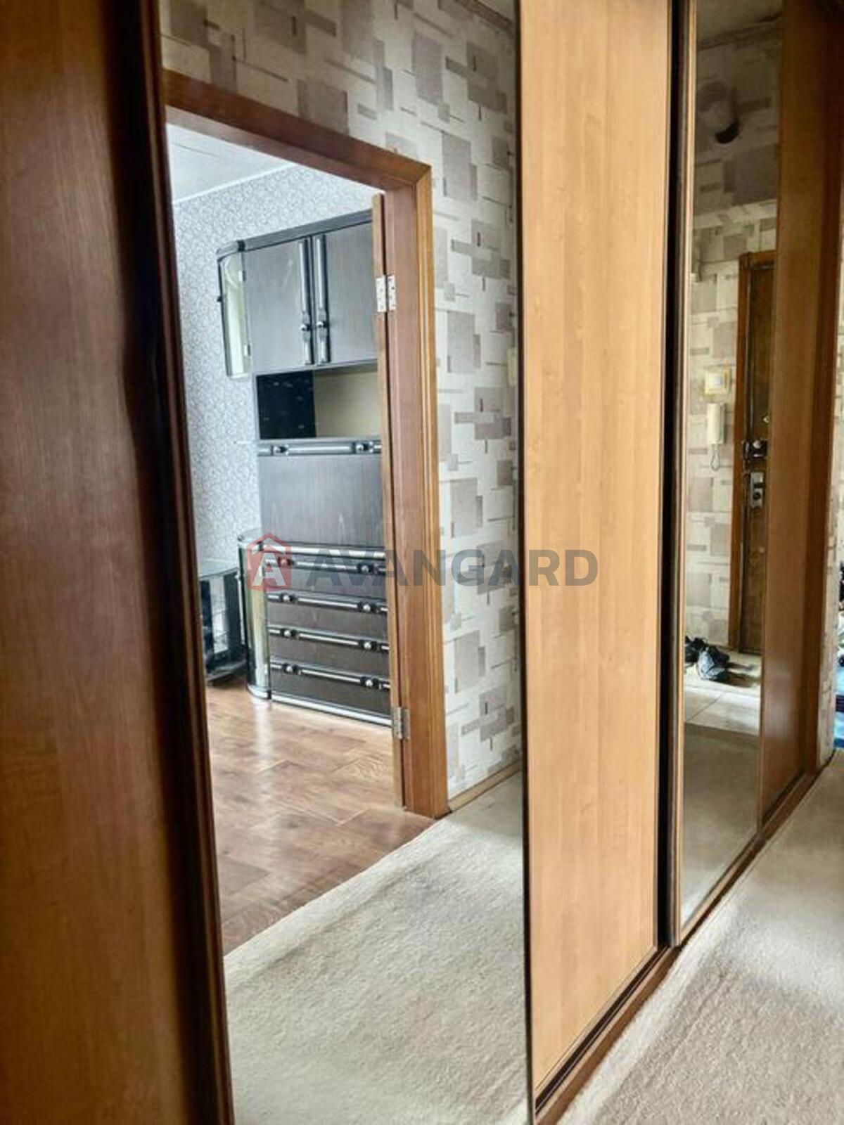 3 кім. квартира, 70/-/7 кв. м., 9/9 поверх фото 4 3 кім. квартира, 70/-/7 кв. м., 9/9 поверх фото 4