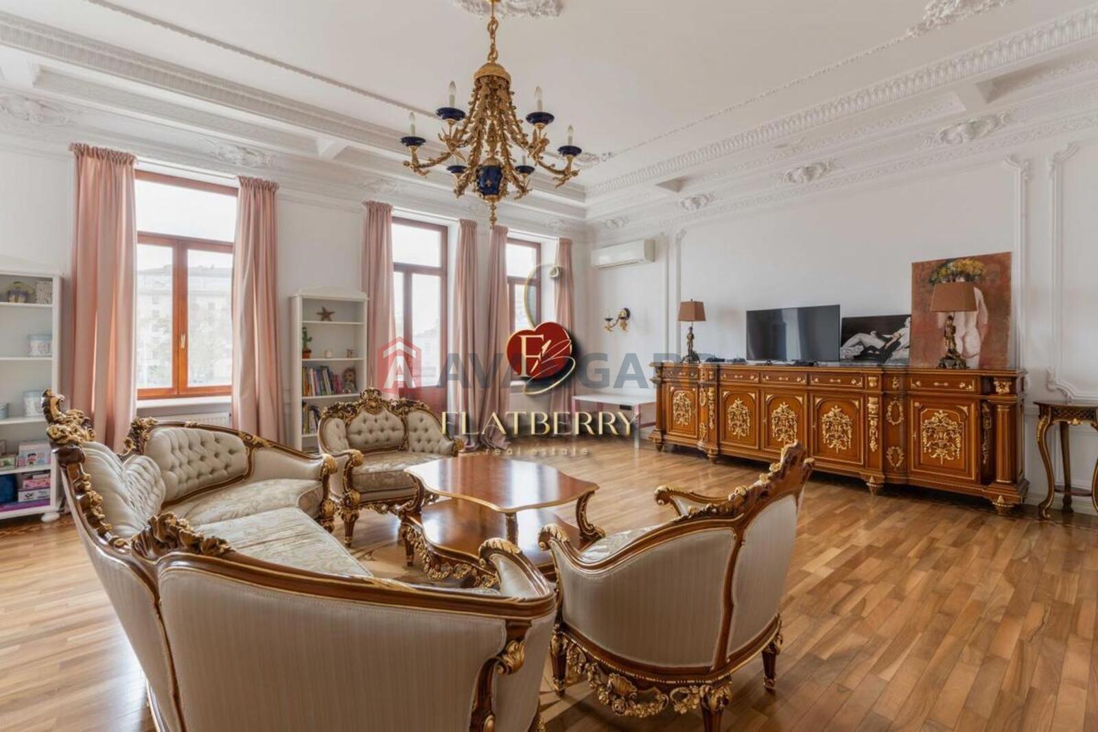 4 комн. квартира, 236/150/15 кв. м., 2/5 этаж фото 3 4 комн. квартира, 236/150/15 кв. м., 2/5 этаж фото 3