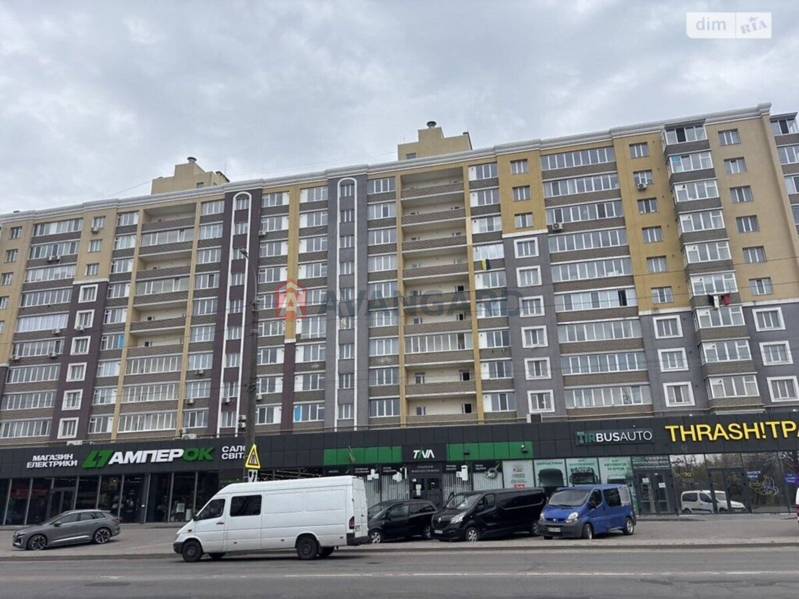 2 кім. квартира, 87/73/15 кв. м., 1/10 поверх фото 1 2 кім. квартира, 87/73/15 кв. м., 1/10 поверх фото 1