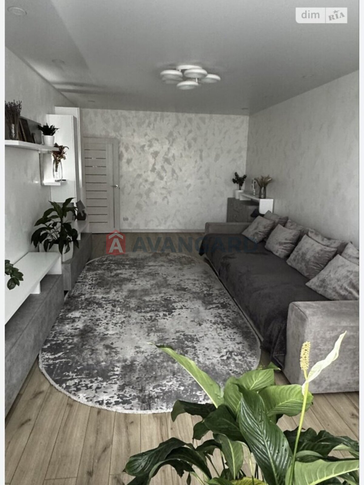 3 кім. квартира, 97/70/17 кв. м., 10/10 поверх фото 6 3 кім. квартира, 97/70/17 кв. м., 10/10 поверх фото 6