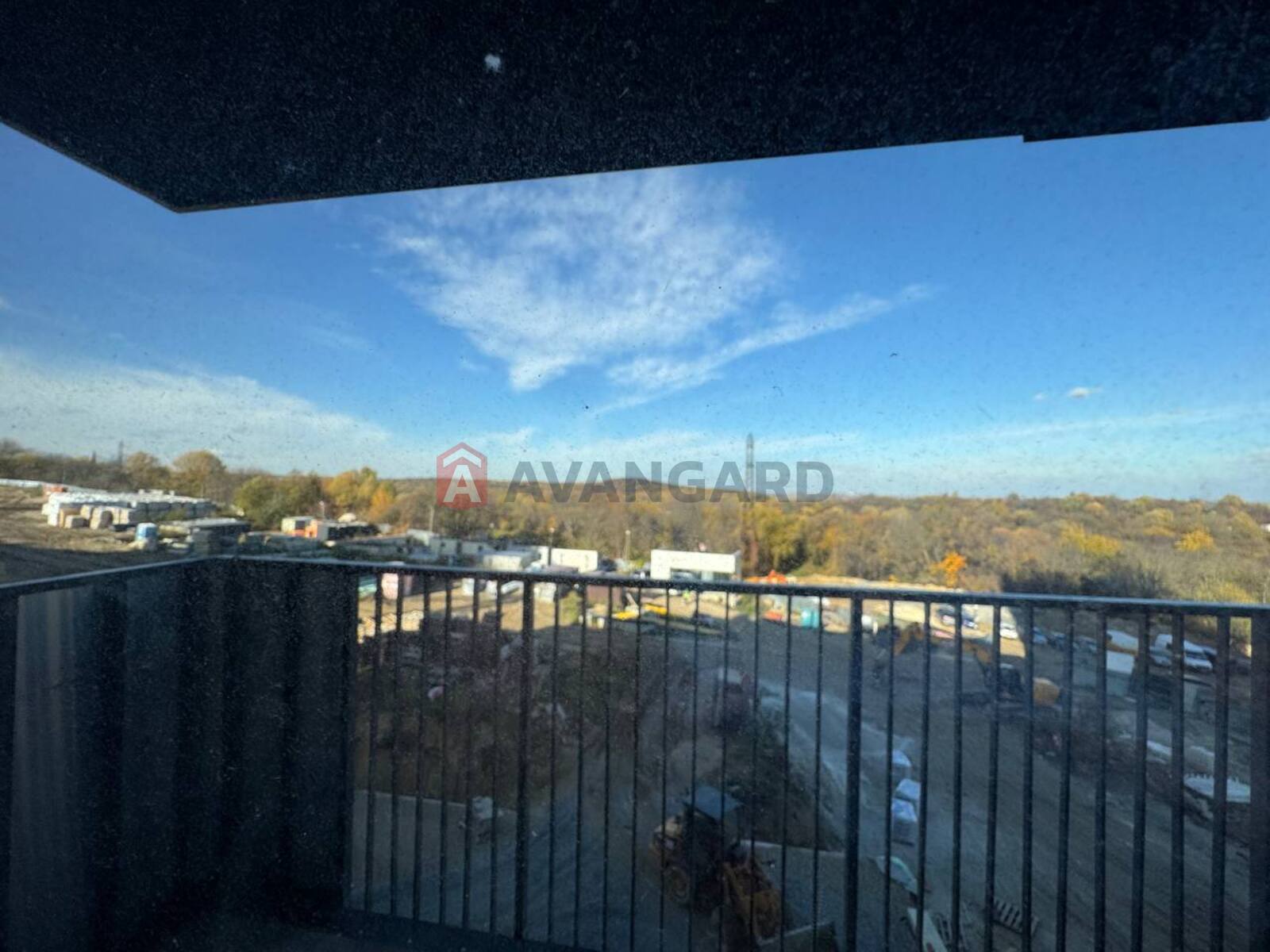 2 кім. квартира, 77/31/- кв. м., 5/7 поверх фото 5 2 кім. квартира, 77/31/- кв. м., 5/7 поверх фото 5