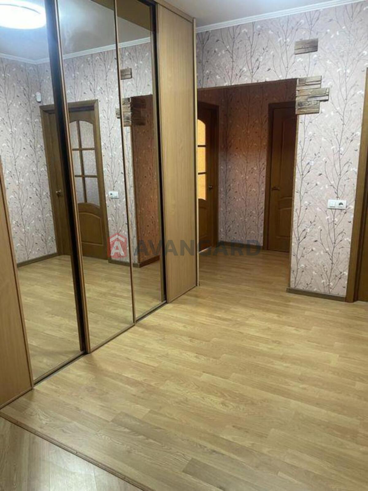 3 комн. квартира, 82/-/10 кв. м., 8/10 этаж фото 12 3 комн. квартира, 82/-/10 кв. м., 8/10 этаж фото 12