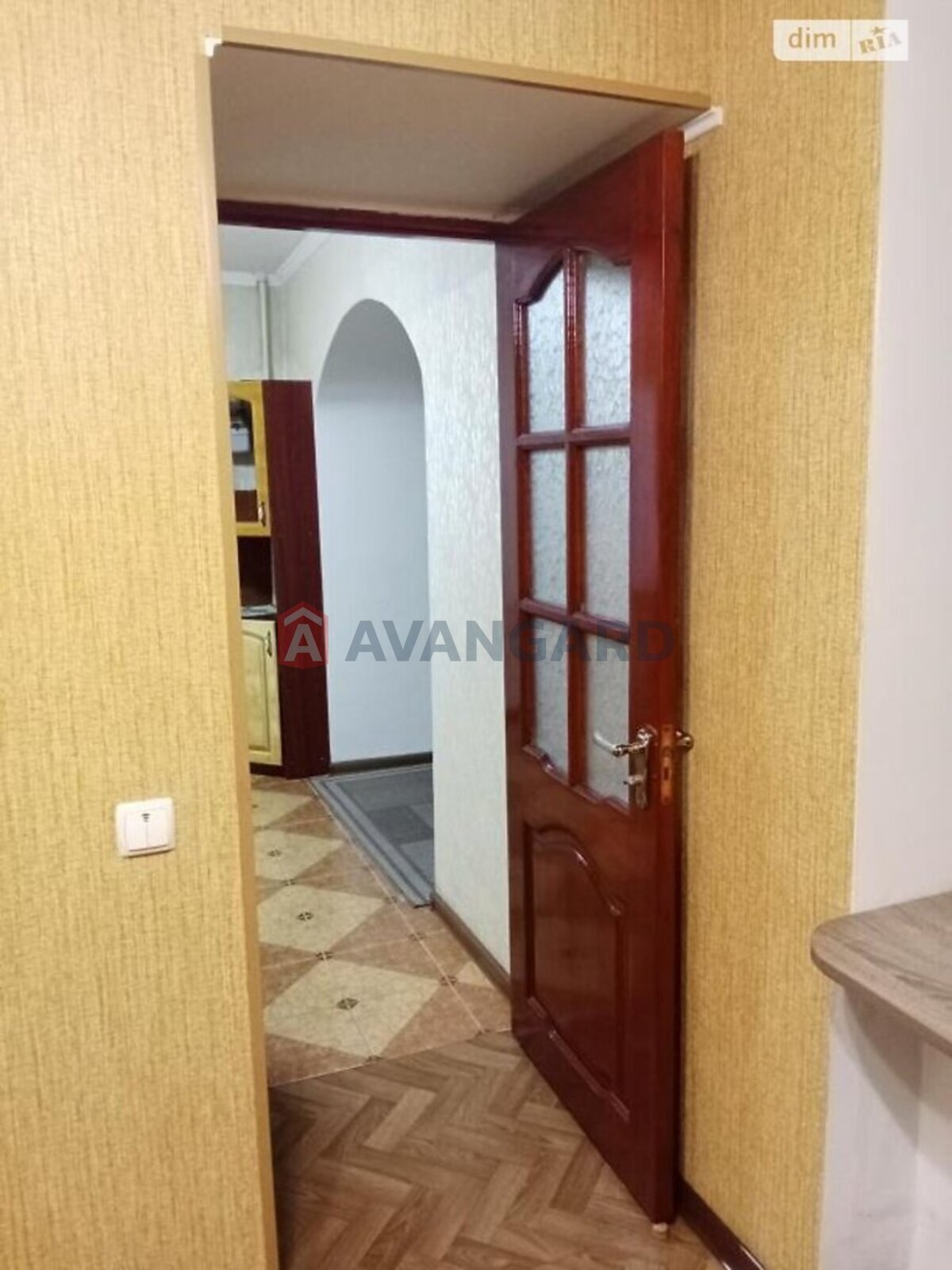 2 кім. квартира, 75/-/- кв. м., 8/10 поверх фото 15 2 кім. квартира, 75/-/- кв. м., 8/10 поверх фото 15