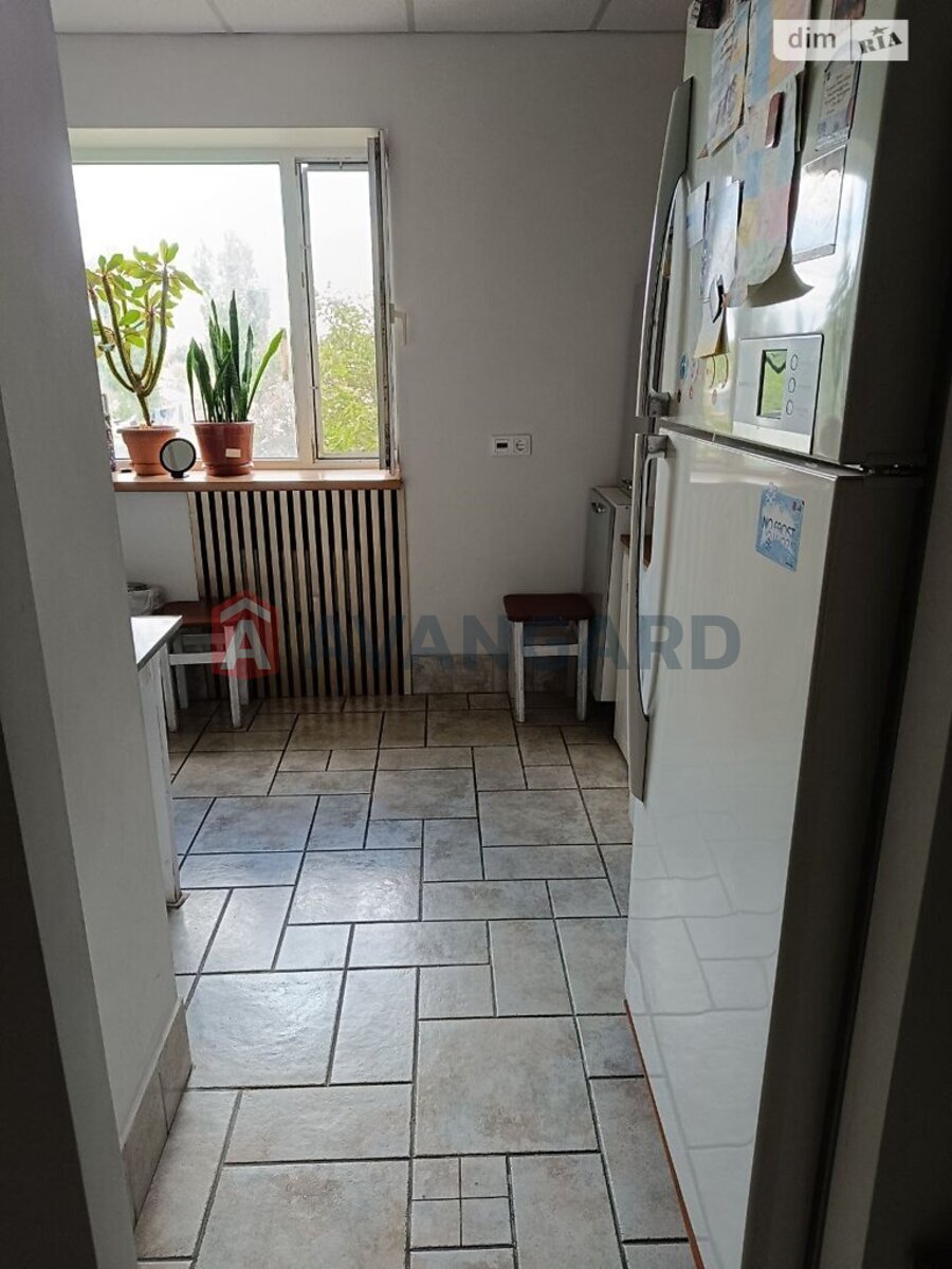 3 кім. квартира, 70/66/8 кв. м., 2/9 поверх фото 16 3 кім. квартира, 70/66/8 кв. м., 2/9 поверх фото 16