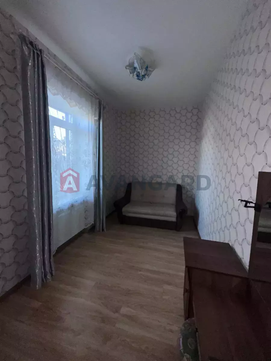 3 кім. квартира, 51/-/- кв. м., 1/2 поверх фото 4 3 кім. квартира, 51/-/- кв. м., 1/2 поверх фото 4