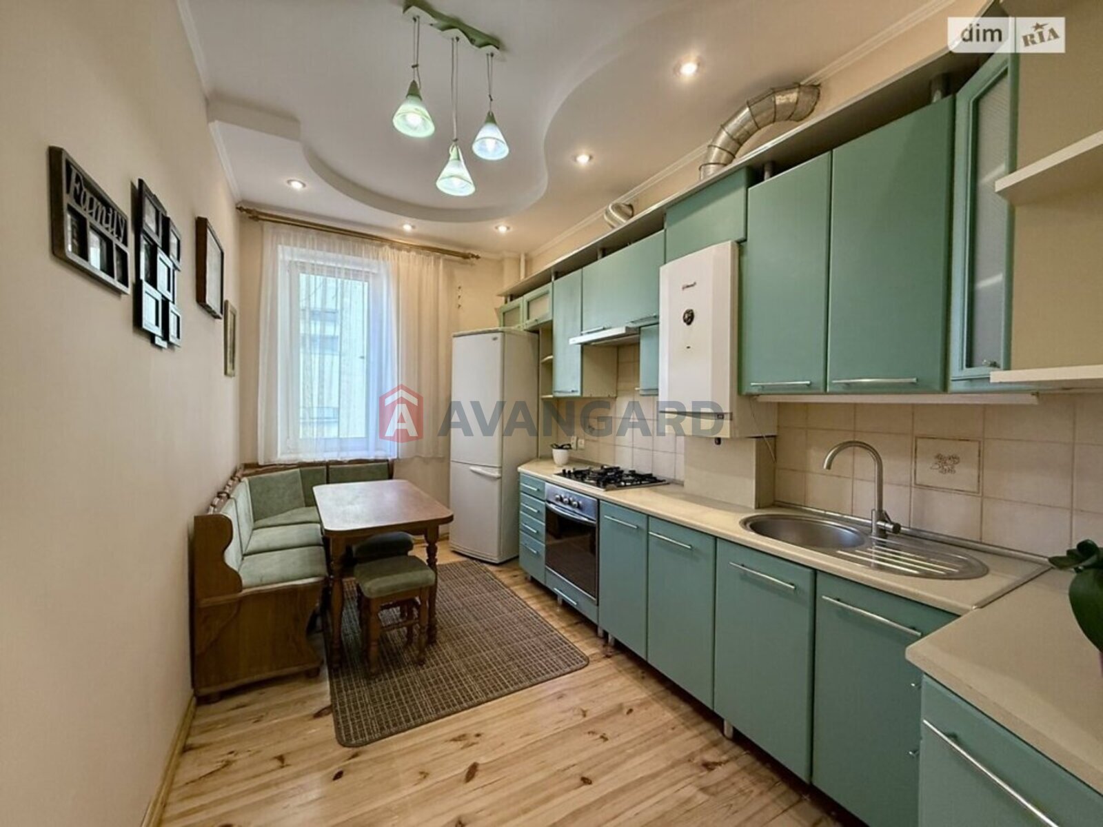 3 комн. квартира, 77/43/10 кв. м., 3/5 этаж фото 1 3 комн. квартира, 77/43/10 кв. м., 3/5 этаж фото 1