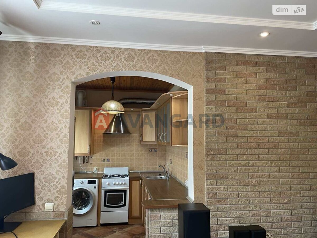 2 кім. квартира, 54/41/5 кв. м., 1/4 поверх фото 9 2 кім. квартира, 54/41/5 кв. м., 1/4 поверх фото 9