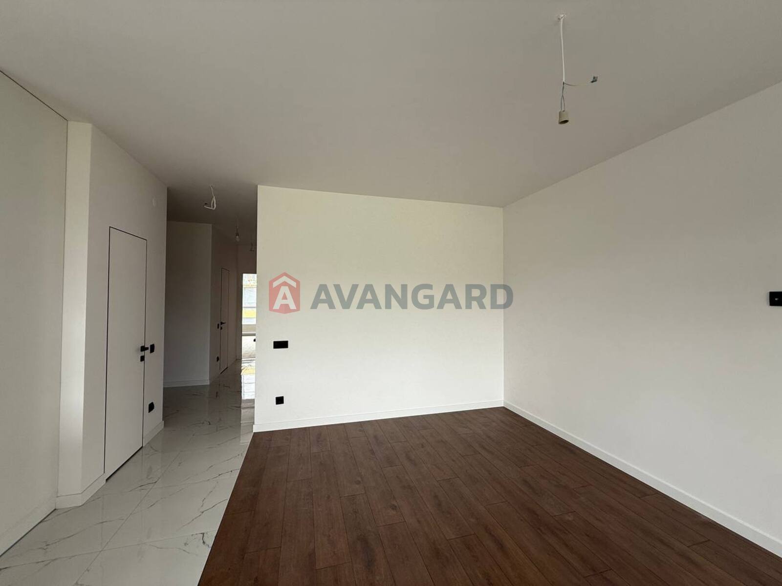 2 комн. квартира, 92,4/35,3/33,4 кв. м., 3/5 этаж фото 14 2 комн. квартира, 92,4/35,3/33,4 кв. м., 3/5 этаж фото 14