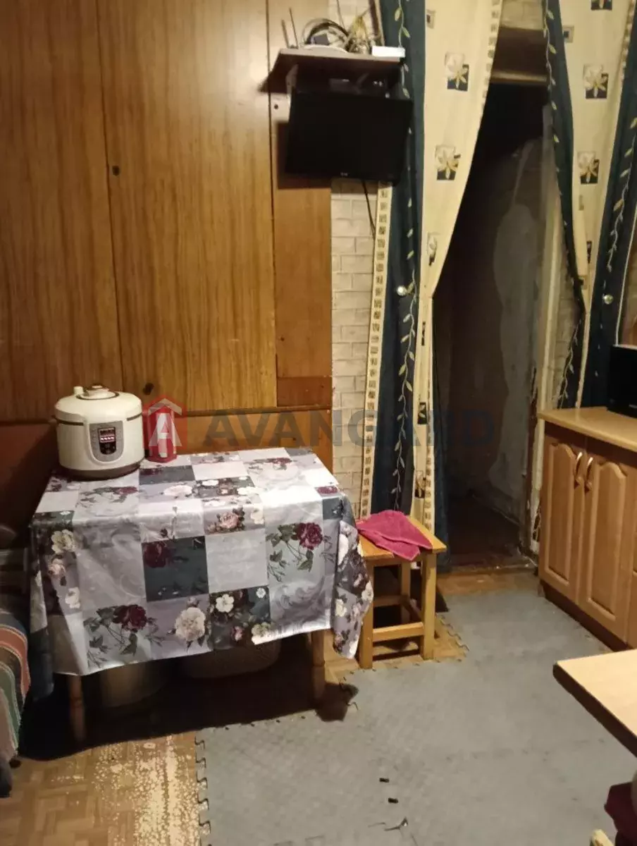 4 комн. квартира, 73/-/12 кв. м., 2/2 этаж фото 6 4 комн. квартира, 73/-/12 кв. м., 2/2 этаж фото 6