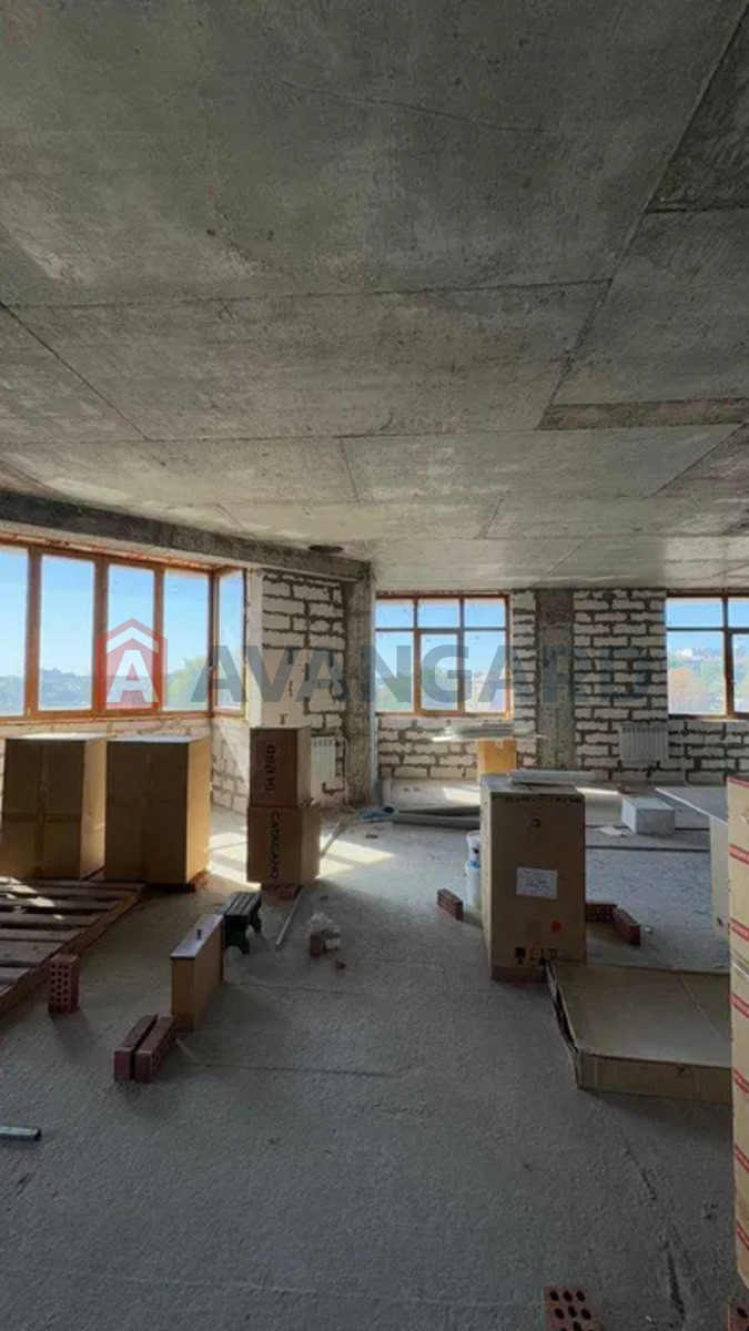 4 кім. квартира, 160/-/20 кв. м., 5/5 поверх фото 7 4 кім. квартира, 160/-/20 кв. м., 5/5 поверх фото 7