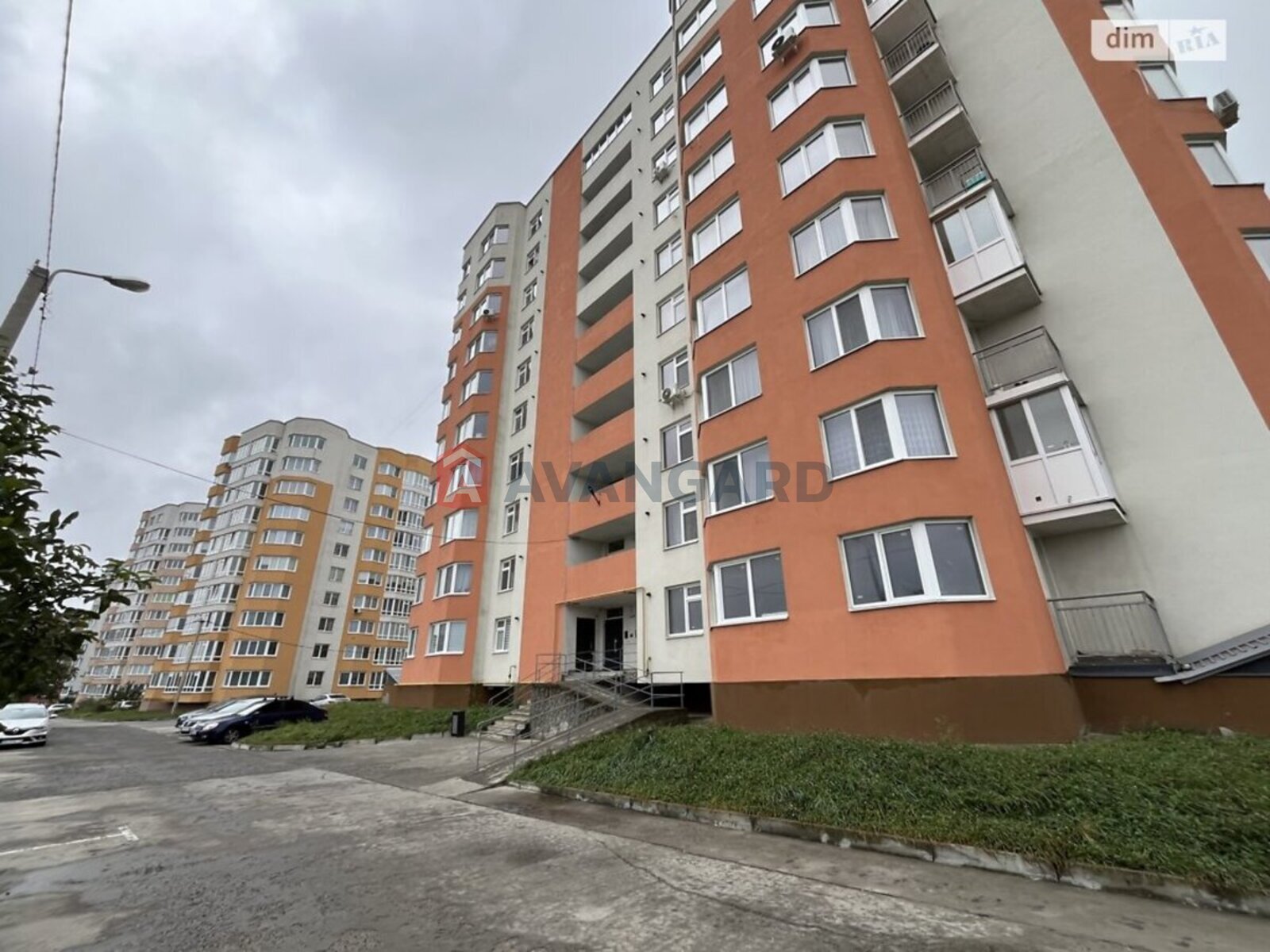 1 кім. квартира, 54/23/13 кв. м., 10/10 поверх фото 1 1 кім. квартира, 54/23/13 кв. м., 10/10 поверх фото 1