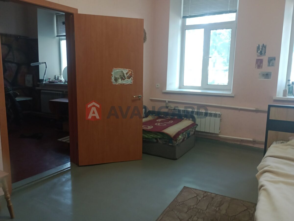 2 кім. квартира, 52/-/- кв. м., 1/2 поверх фото 4 2 кім. квартира, 52/-/- кв. м., 1/2 поверх фото 4