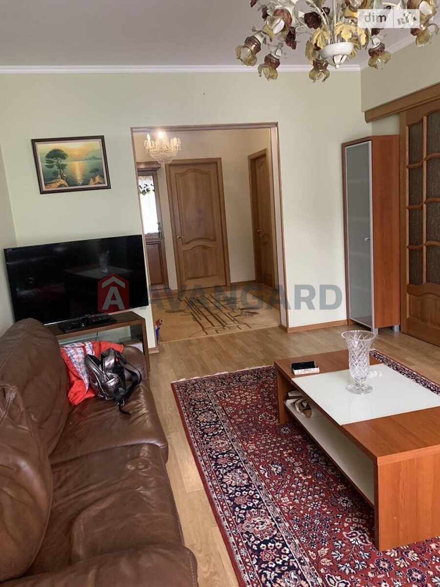 3 комн. квартира, 74/-/12 кв. м., 1/5 этаж фото 15 3 комн. квартира, 74/-/12 кв. м., 1/5 этаж фото 15