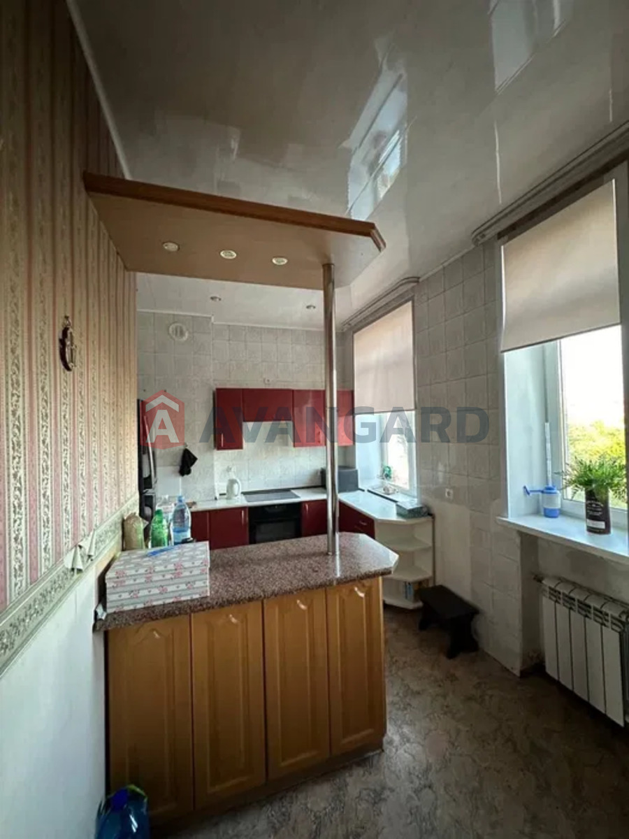 3 кім. квартира, 90/-/13 кв. м., 5/5 поверх фото 9 3 кім. квартира, 90/-/13 кв. м., 5/5 поверх фото 9