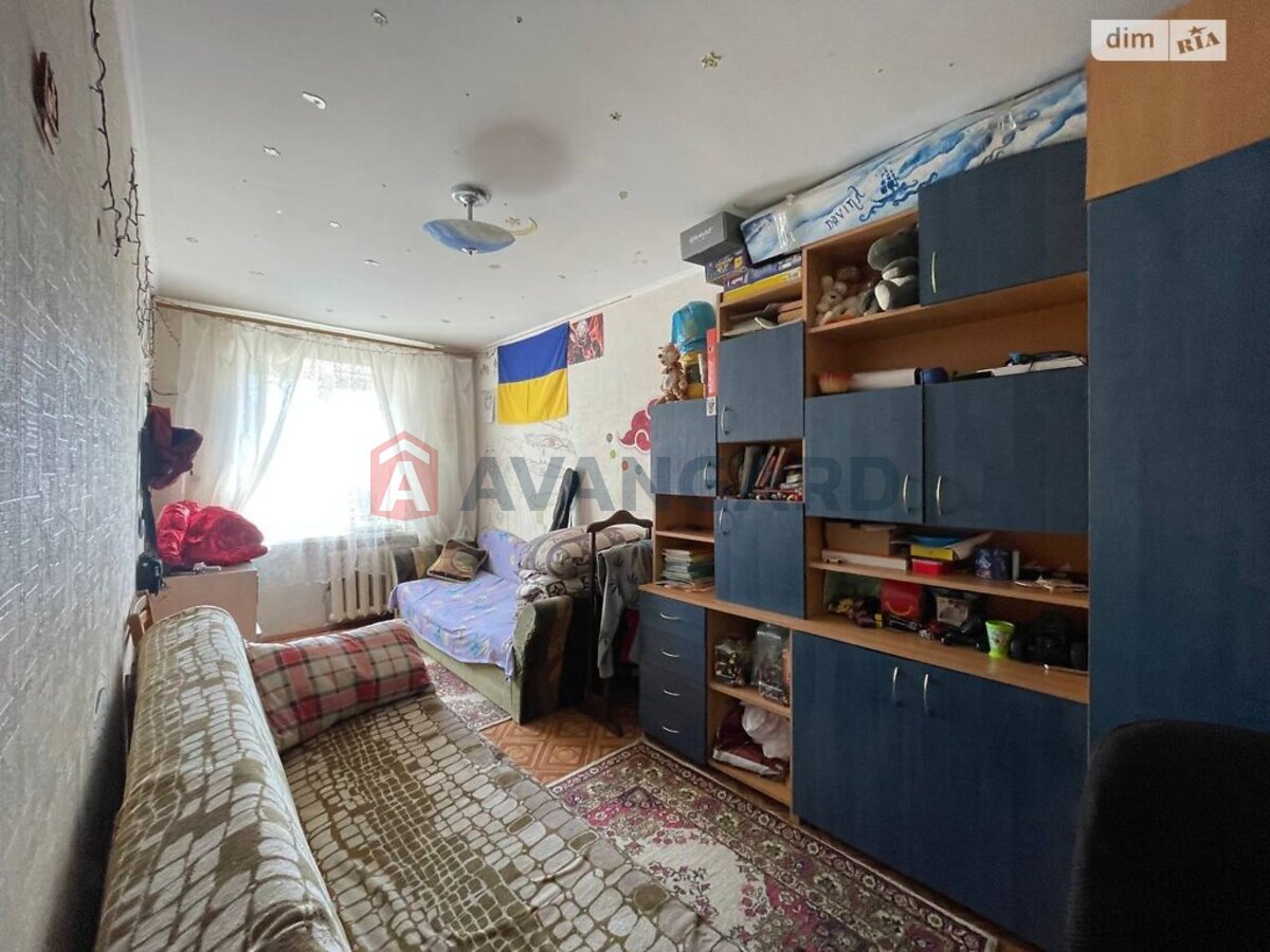 2 кім. квартира, 42/-/6 кв. м., 4/5 поверх фото 17 2 кім. квартира, 42/-/6 кв. м., 4/5 поверх фото 17