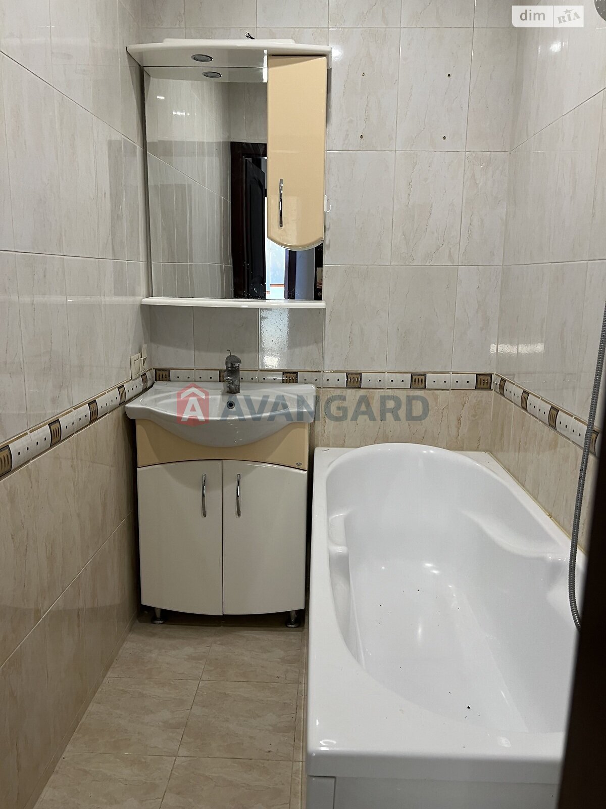 3 комн. квартира, 100/55/14 кв. м., 5/5 этаж фото 7 3 комн. квартира, 100/55/14 кв. м., 5/5 этаж фото 7