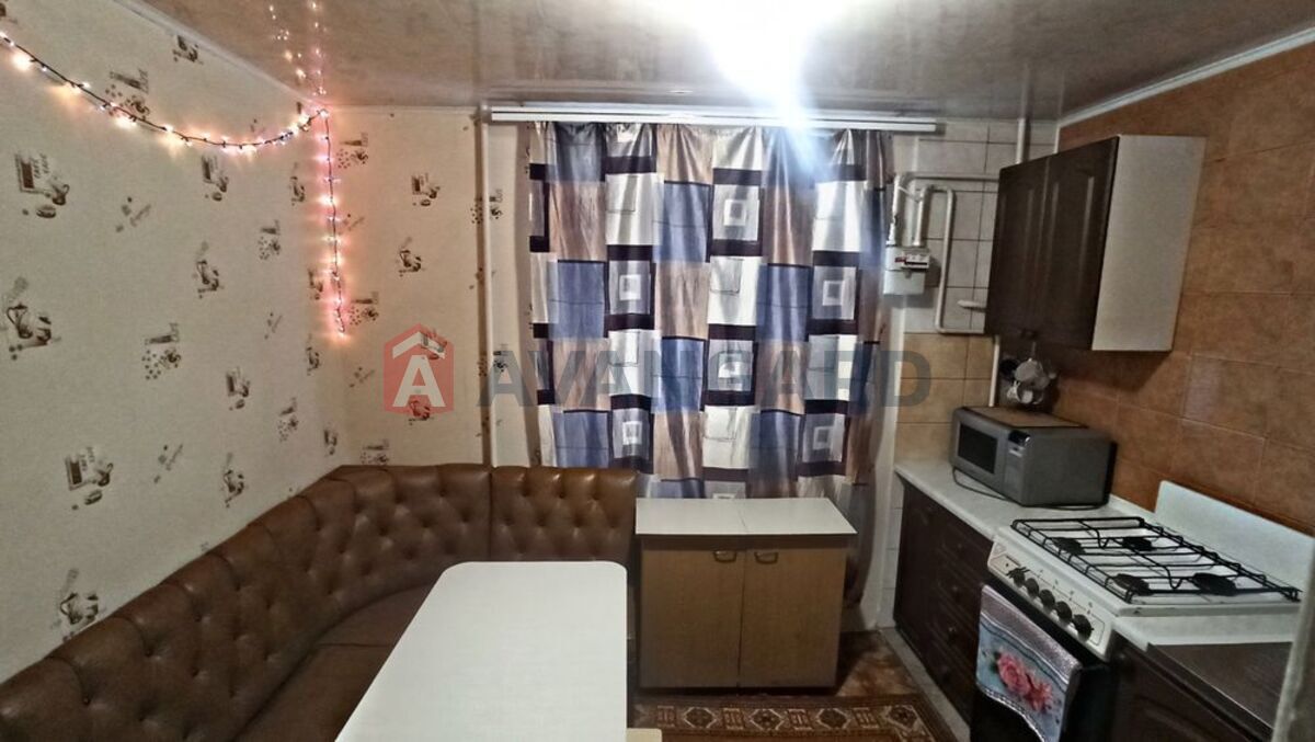 3 кім. квартира, 68/-/7 кв. м., 1/9 поверх фото 1 3 кім. квартира, 68/-/7 кв. м., 1/9 поверх фото 1