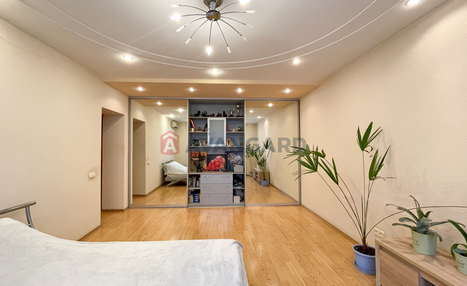 3 кім. квартира, 160/80/20 кв. м., 5/11 поверх фото 6 3 кім. квартира, 160/80/20 кв. м., 5/11 поверх фото 6