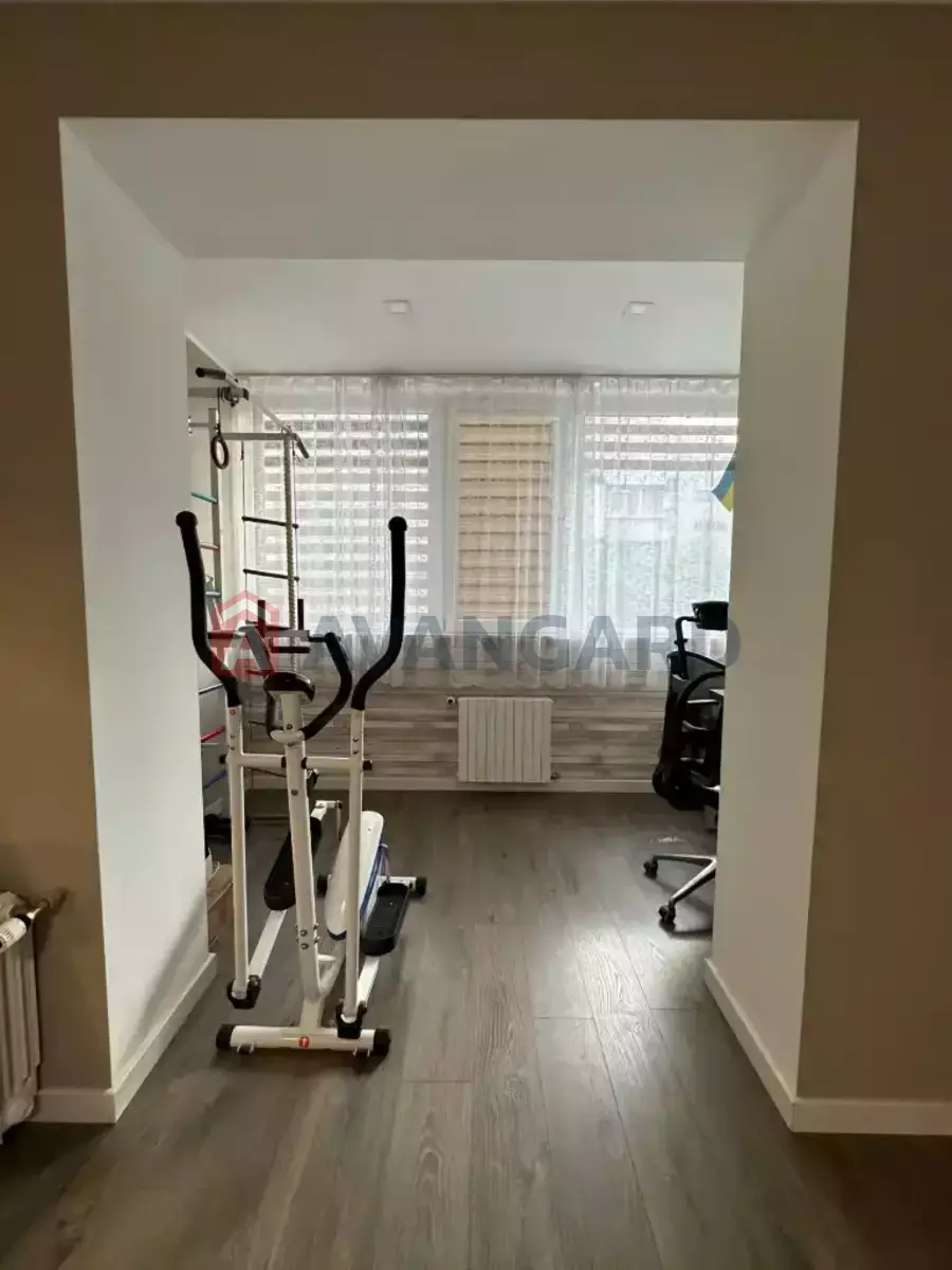 3 кім. квартира, 109/-/14 кв. м., 5/10 поверх фото 17 3 кім. квартира, 109/-/14 кв. м., 5/10 поверх фото 17