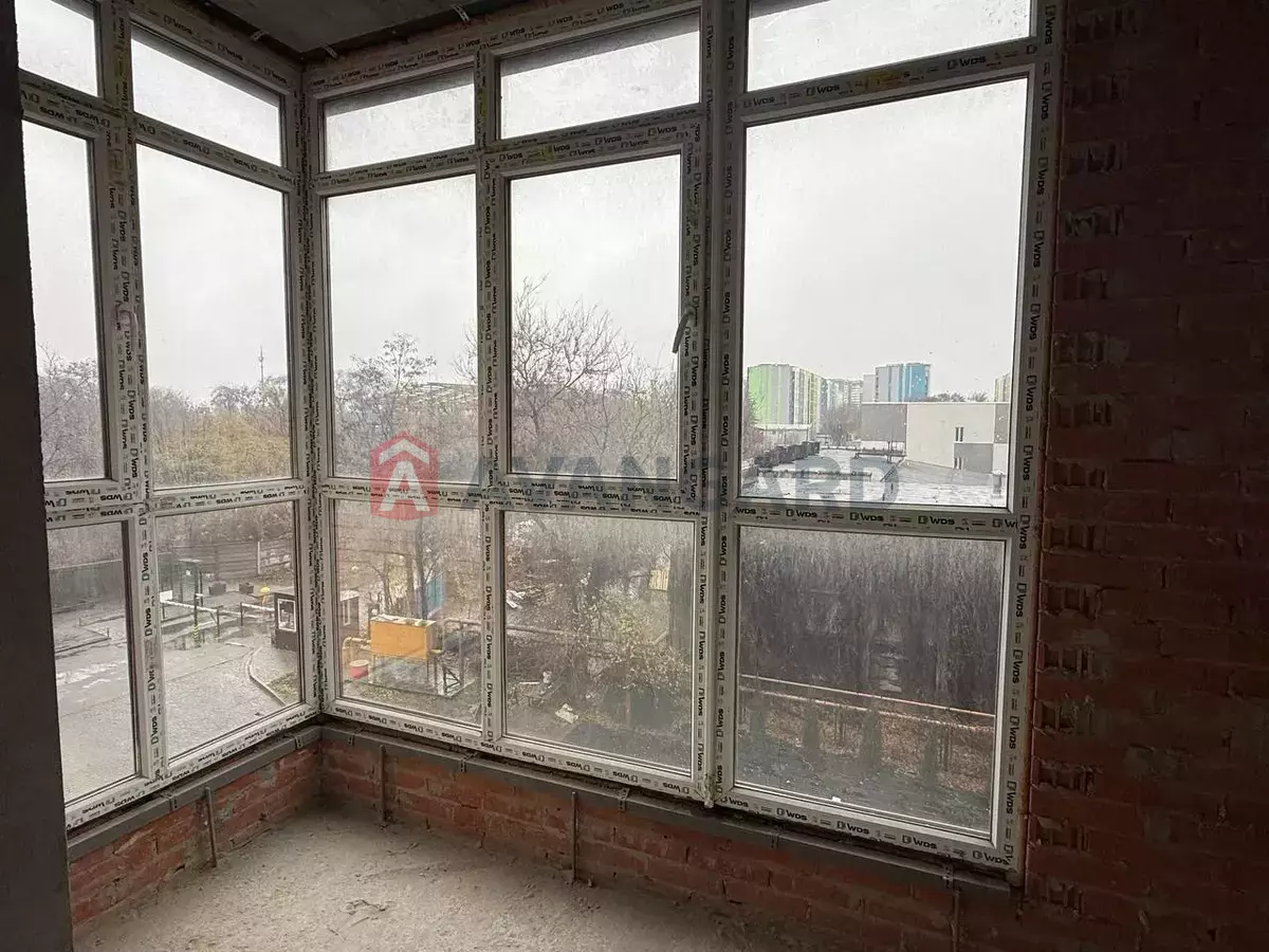 3 кім. квартира, 88/-/- кв. м., 4/12 поверх фото 5 3 кім. квартира, 88/-/- кв. м., 4/12 поверх фото 5