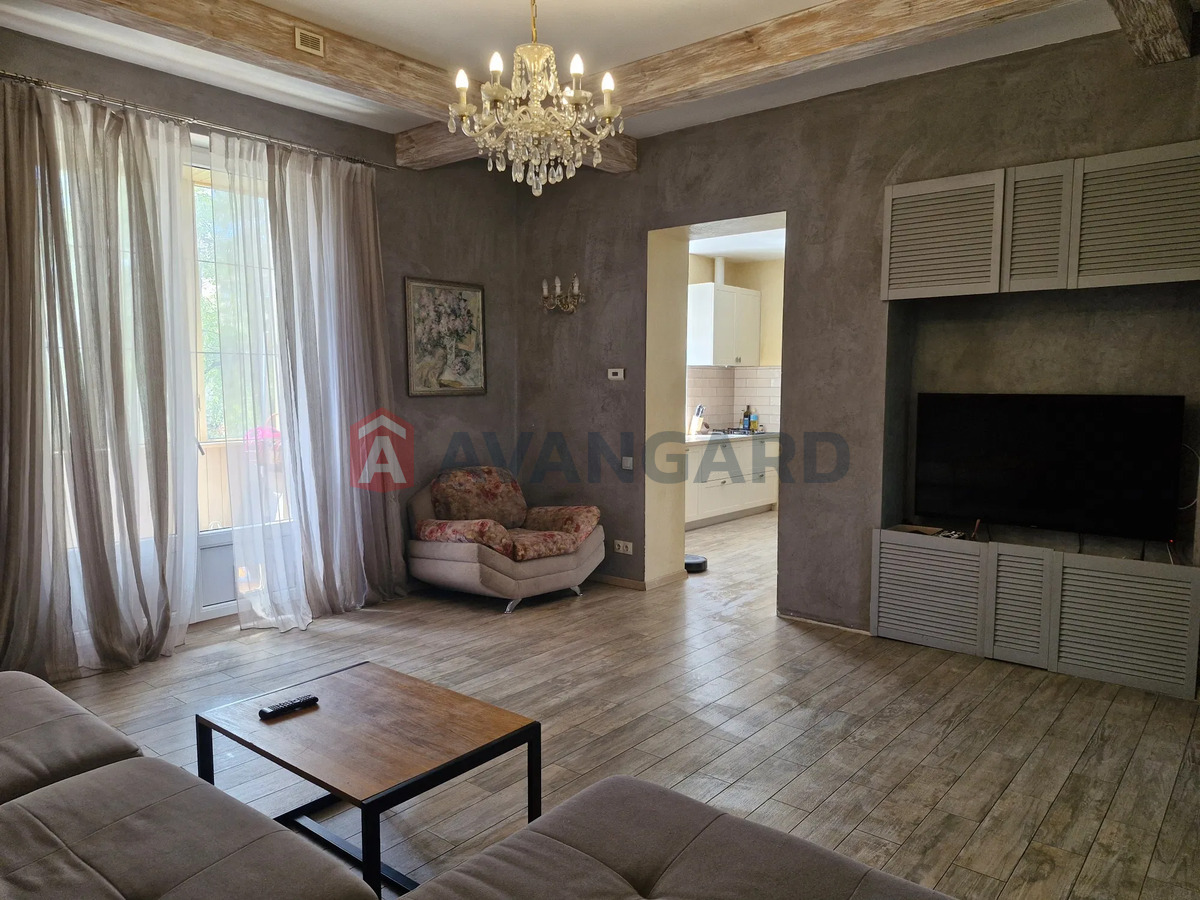 5 кім. квартира, 123/-/25 кв. м., 3/5 поверх фото 6 5 кім. квартира, 123/-/25 кв. м., 3/5 поверх фото 6