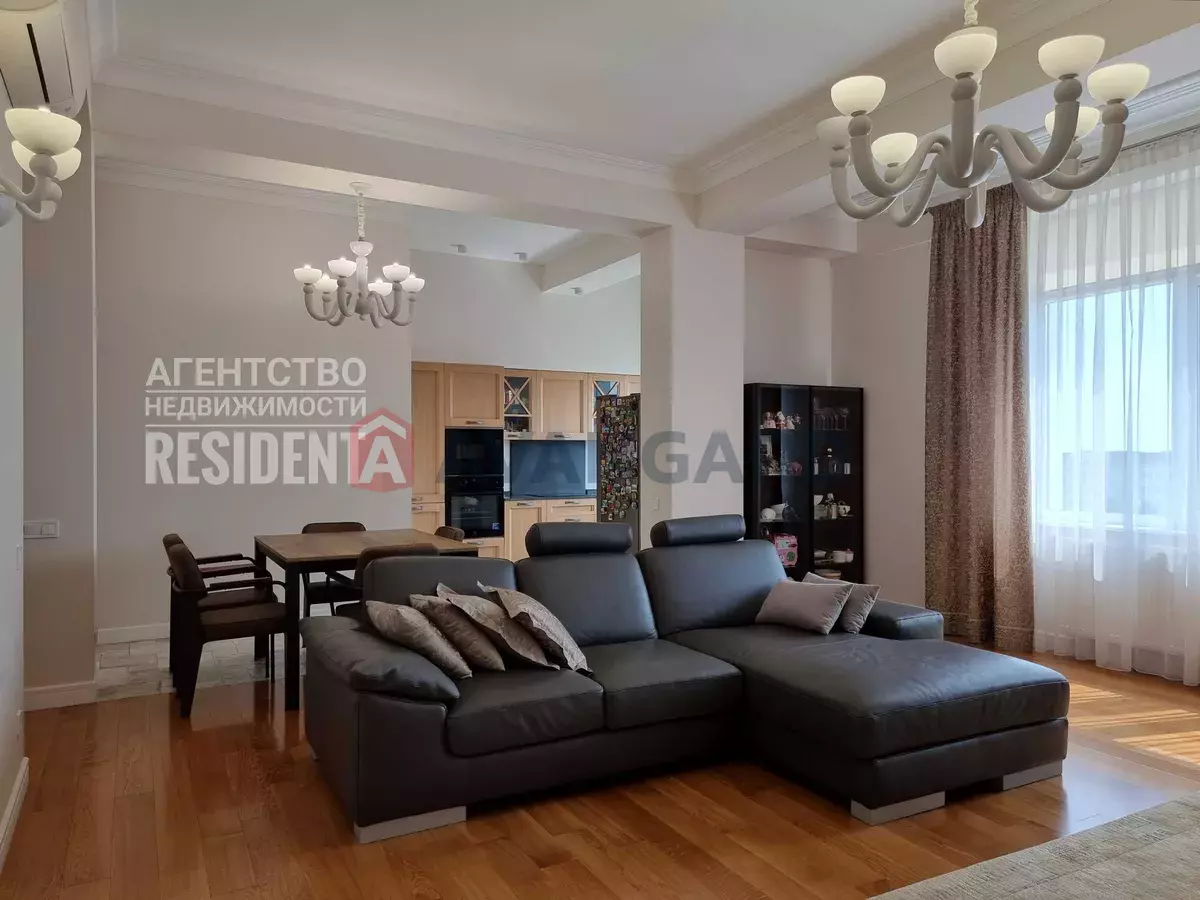 3 кім. квартира, 130/-/30 кв. м., 12/14 поверх фото 1 3 кім. квартира, 130/-/30 кв. м., 12/14 поверх фото 1